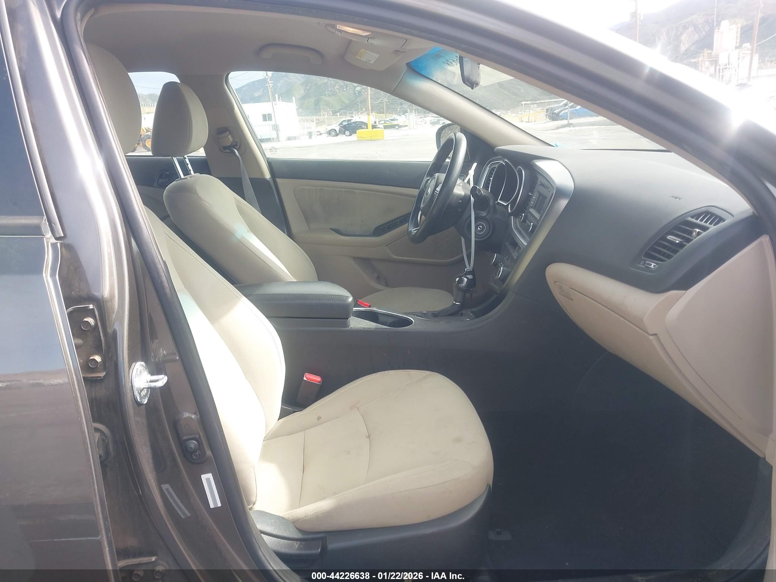 KIA OPTIMA image 5