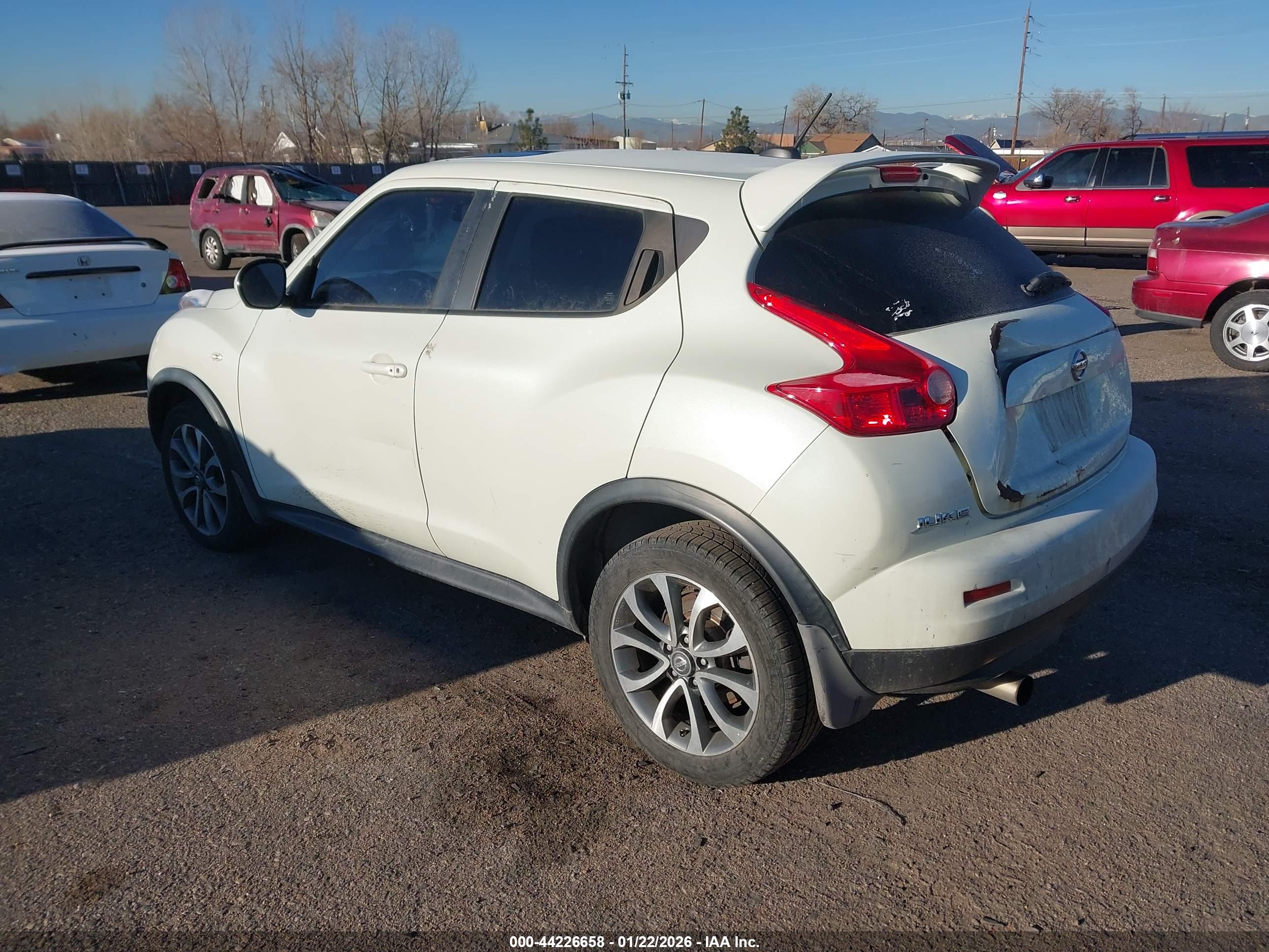 NISSAN JUKE image 3
