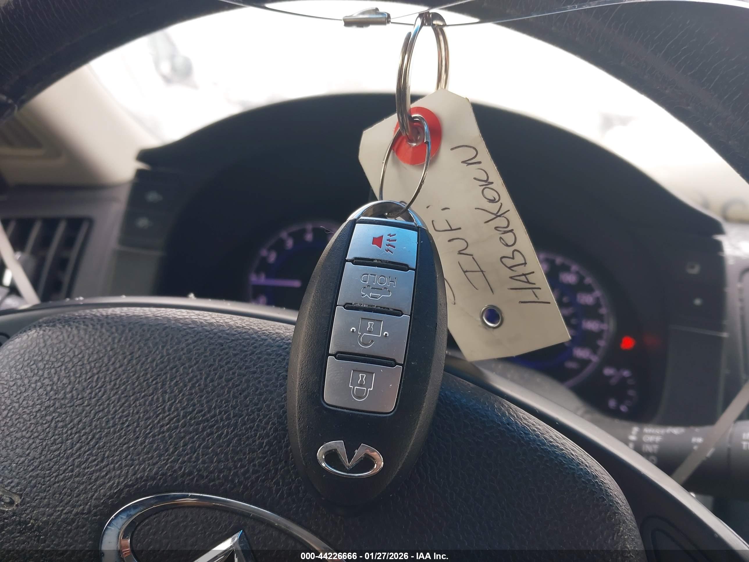 INFINITI G37X image 11