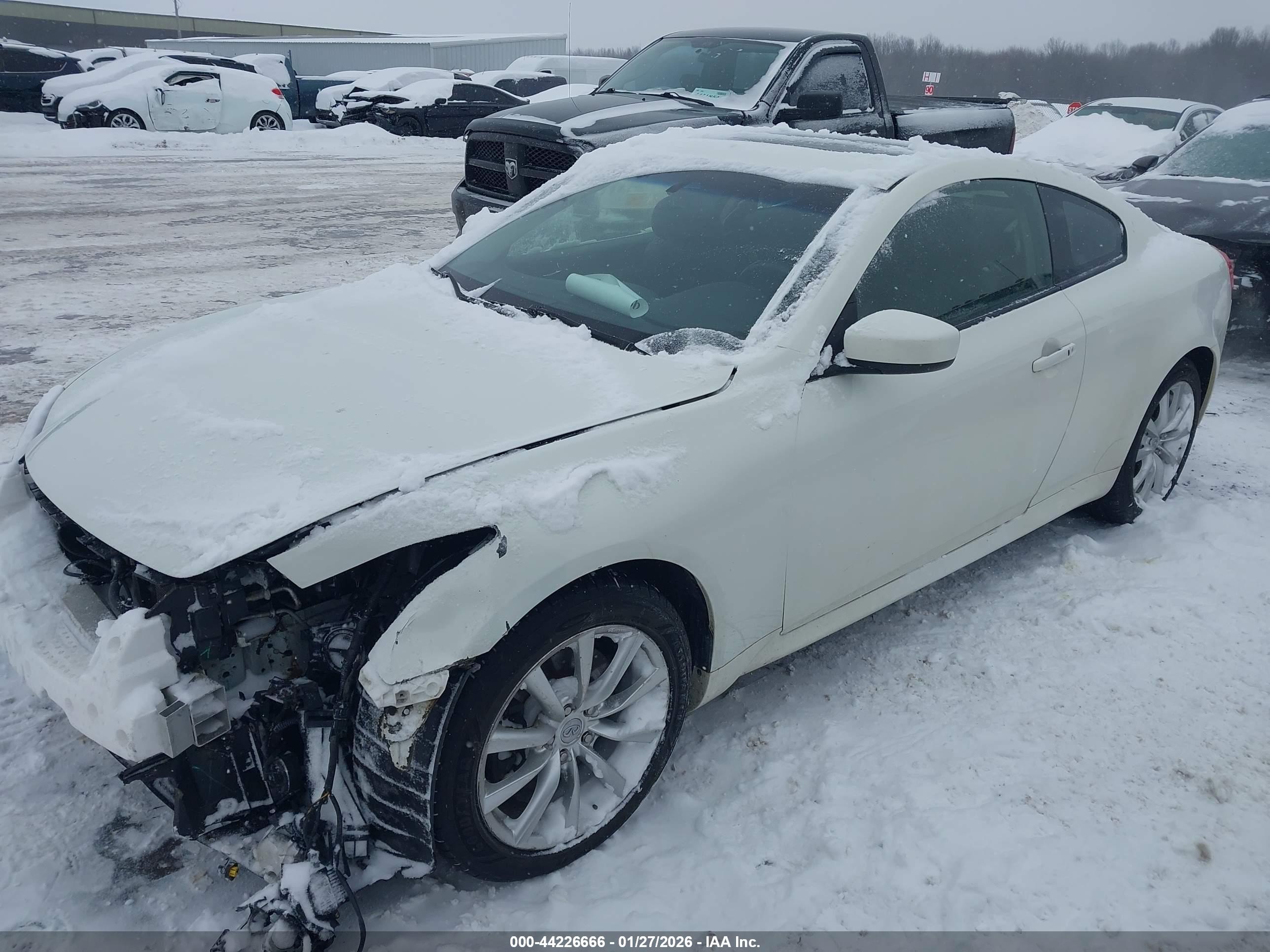 INFINITI G37X image 2