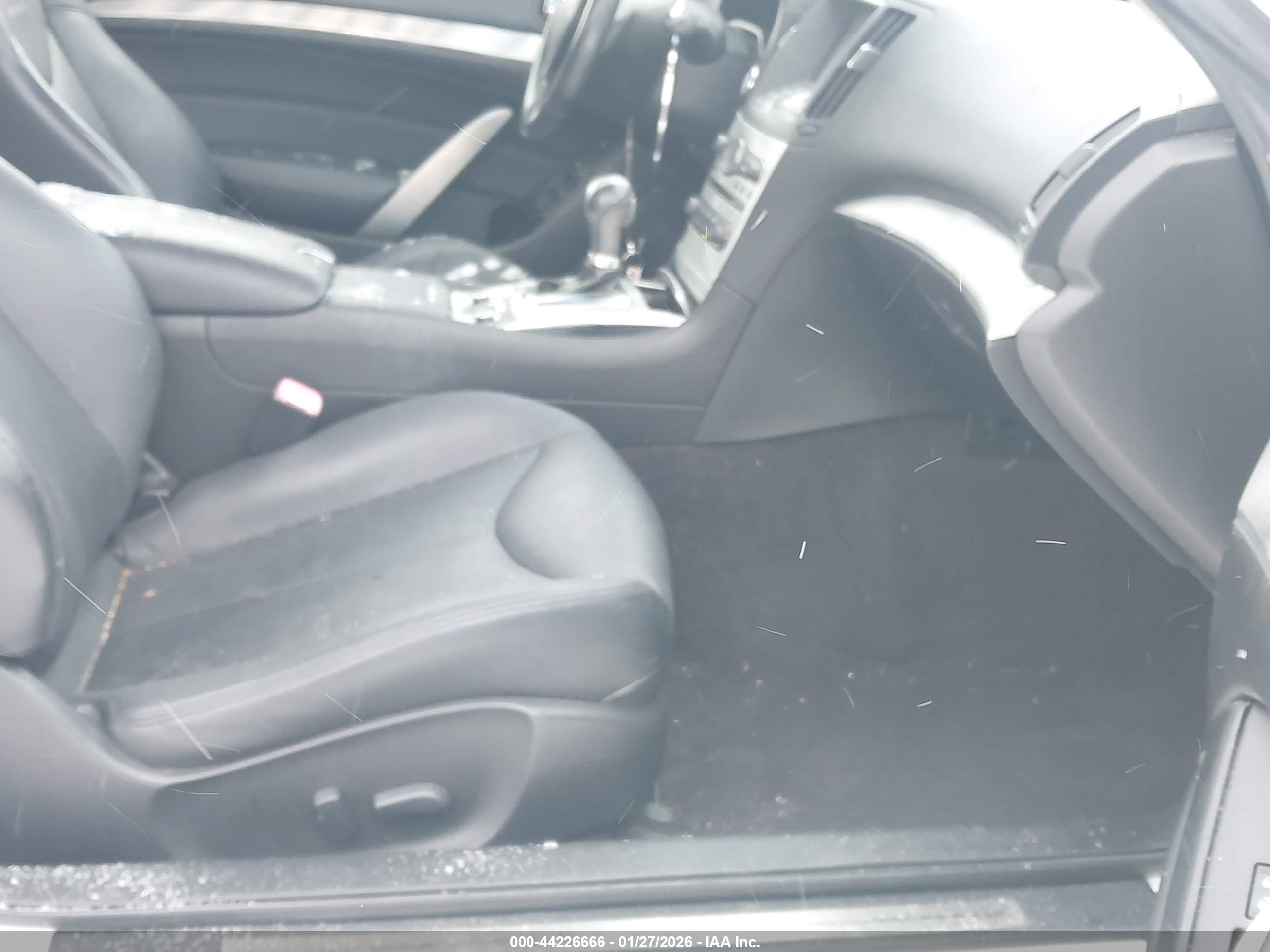 INFINITI G37X image 5
