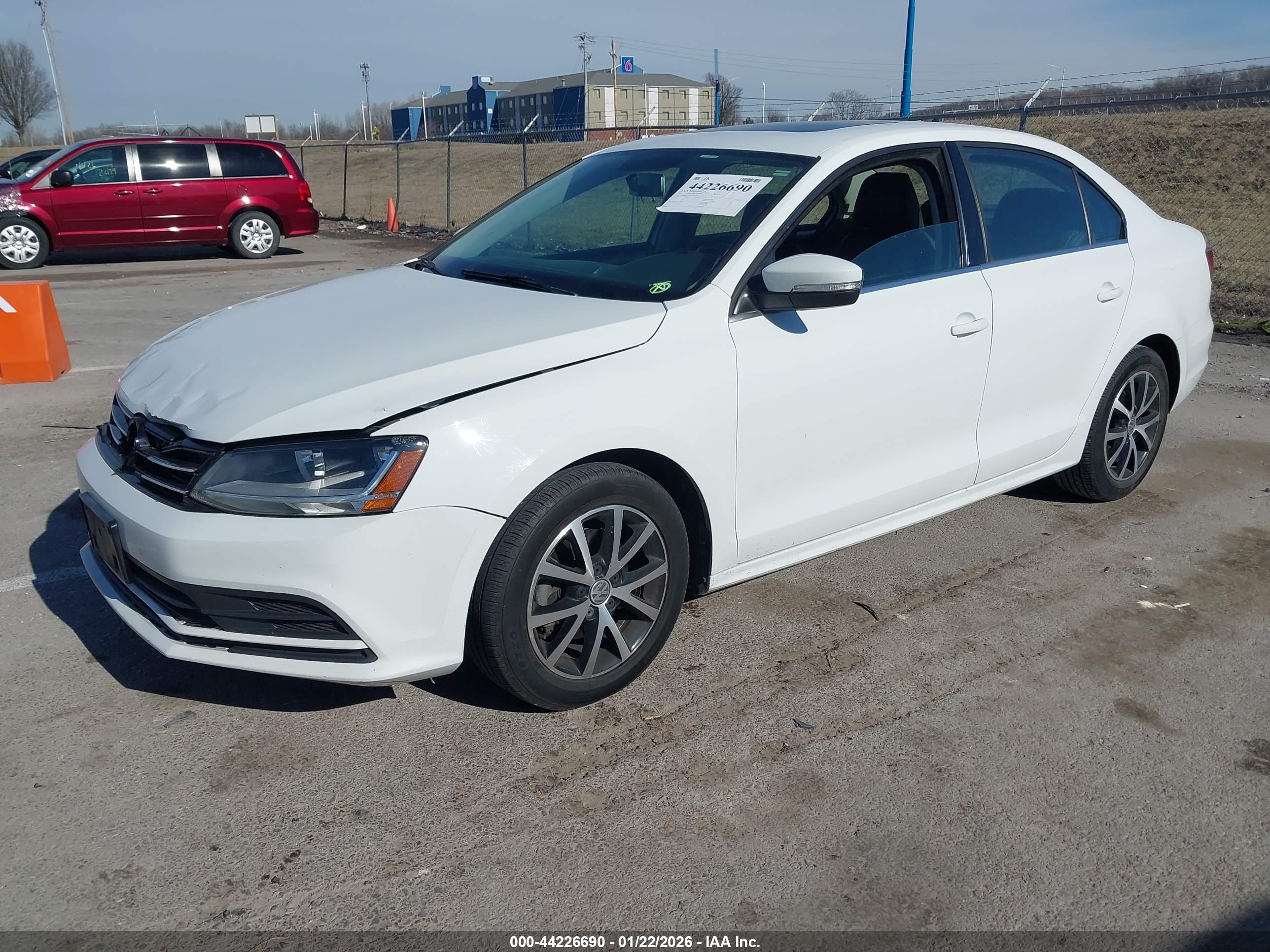 VOLKSWAGEN JETTA image 2