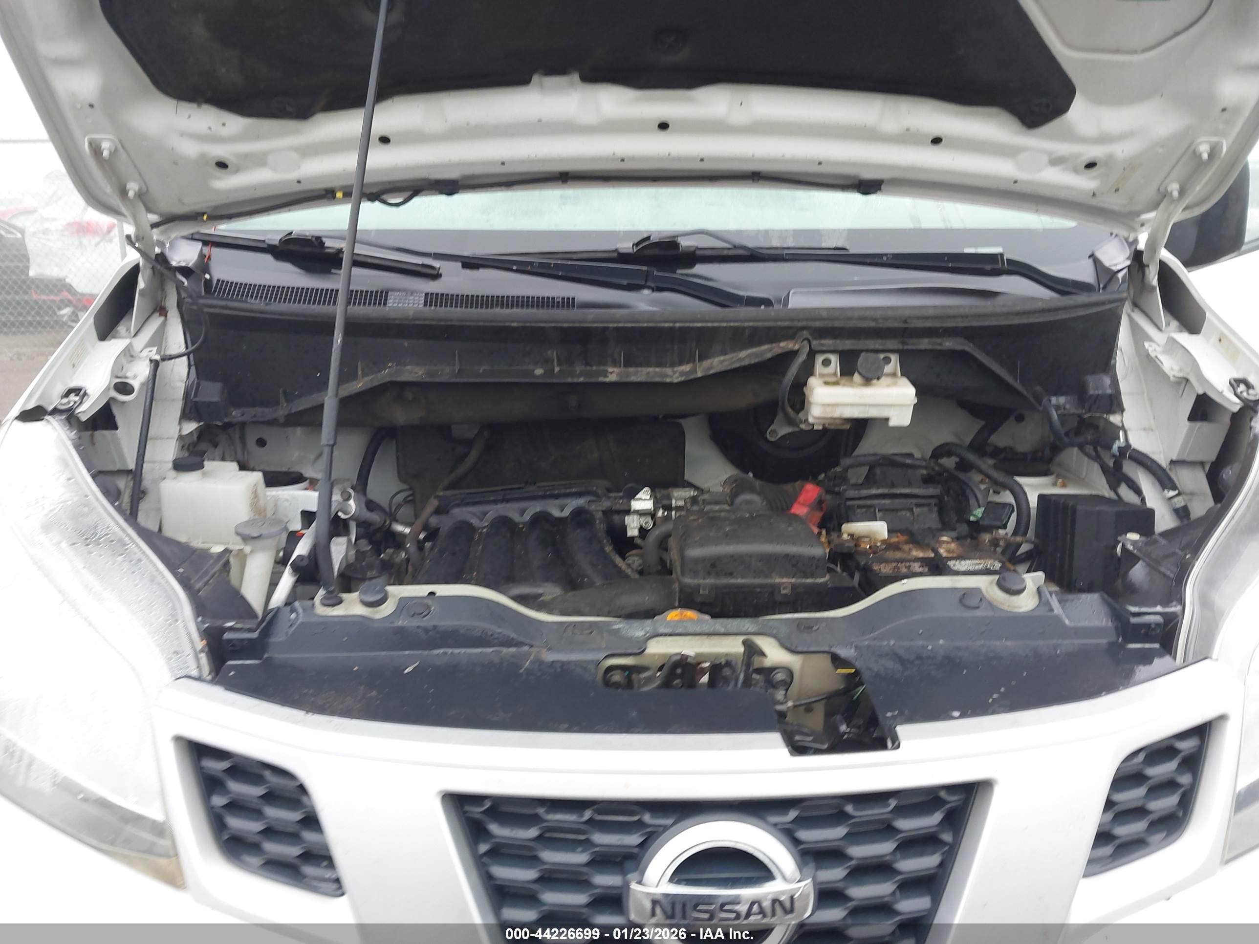 NISSAN NV200 image 10