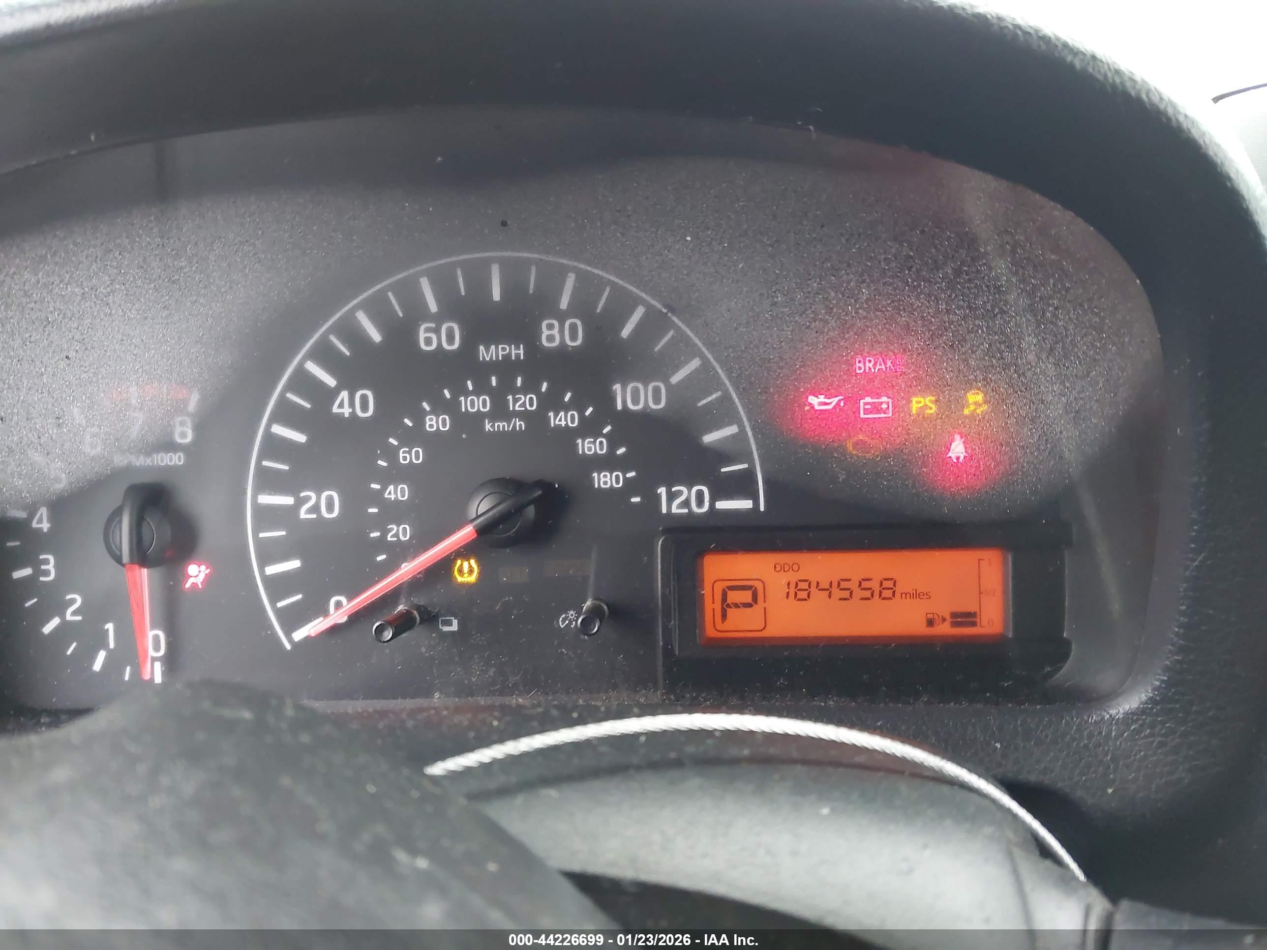 NISSAN NV200 image 7