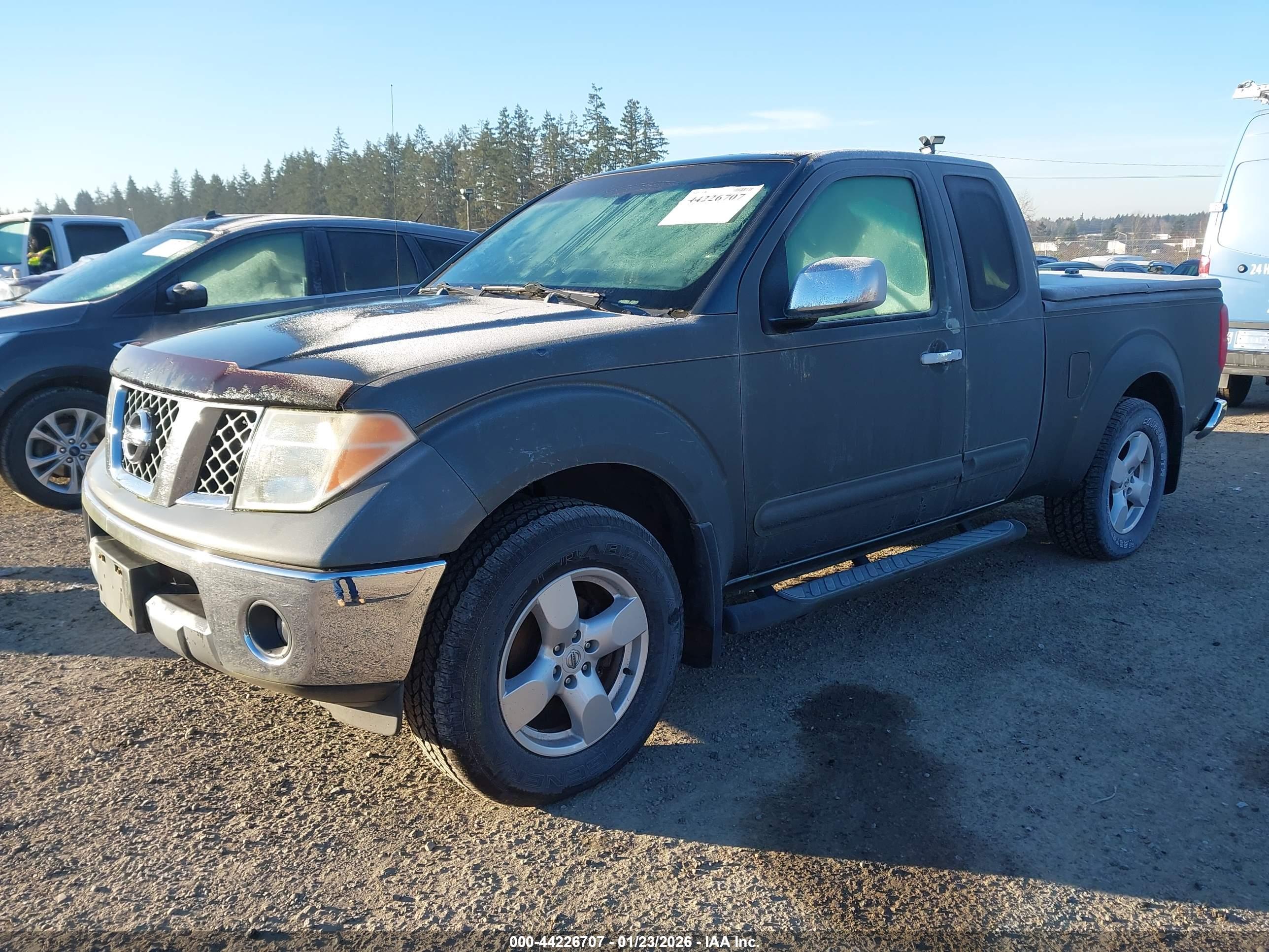 NISSAN FRONTIER image 2