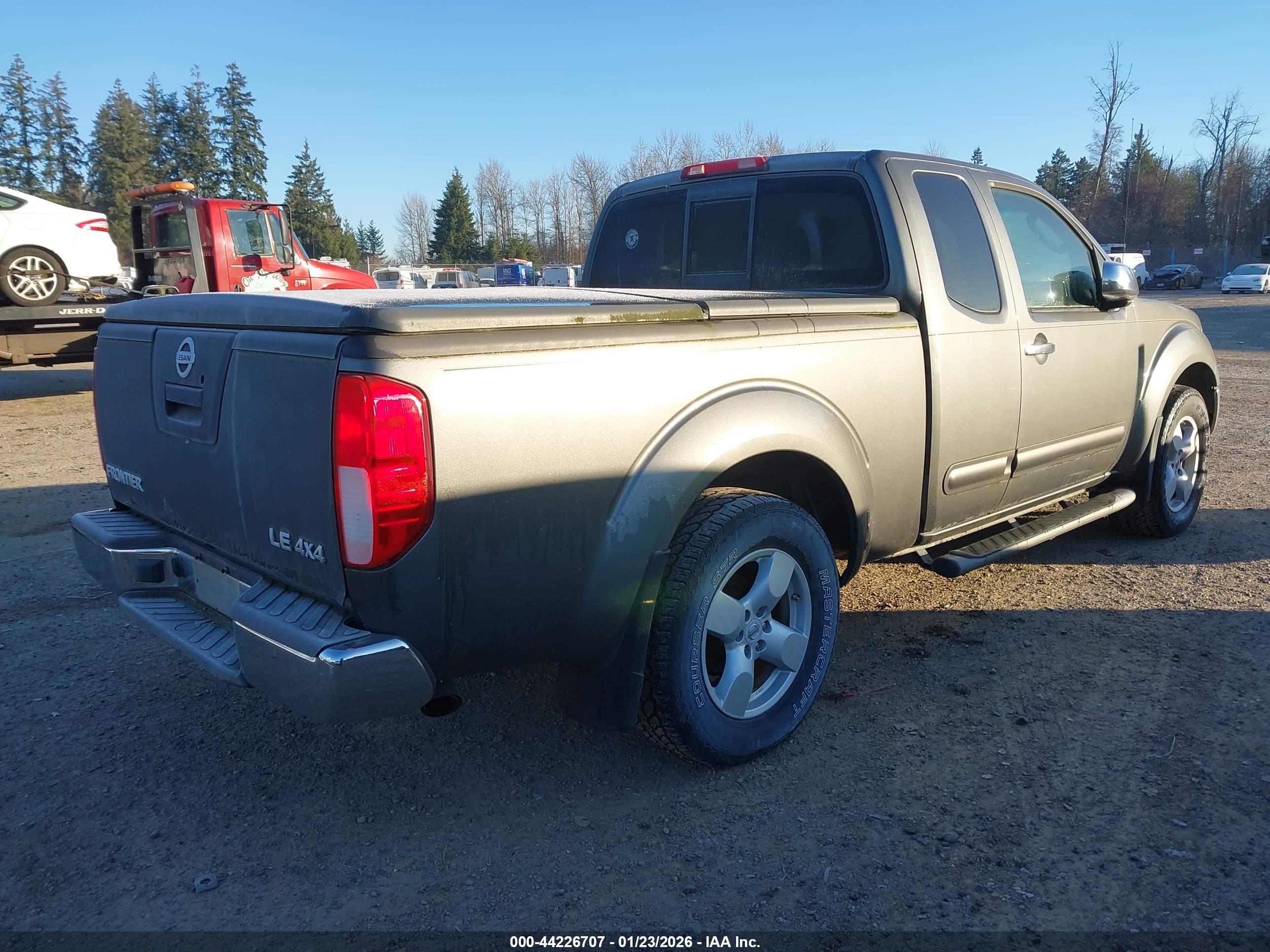 NISSAN FRONTIER image 4