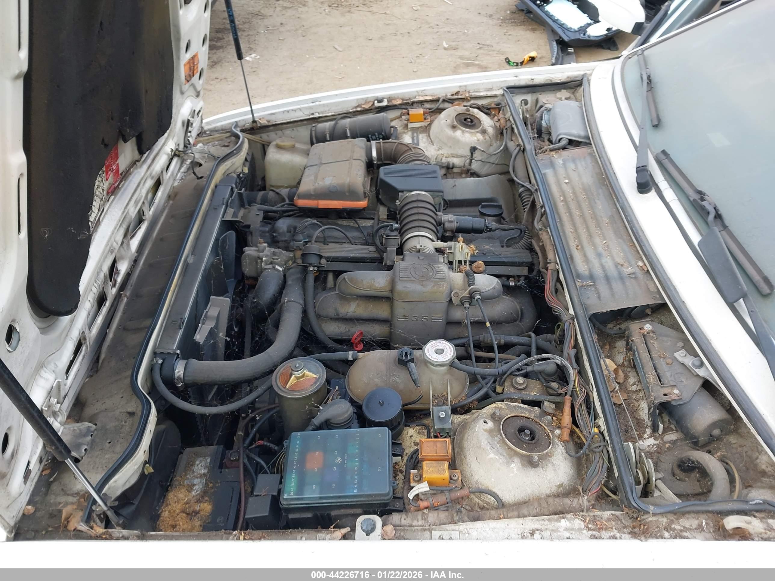BMW 635 image 10
