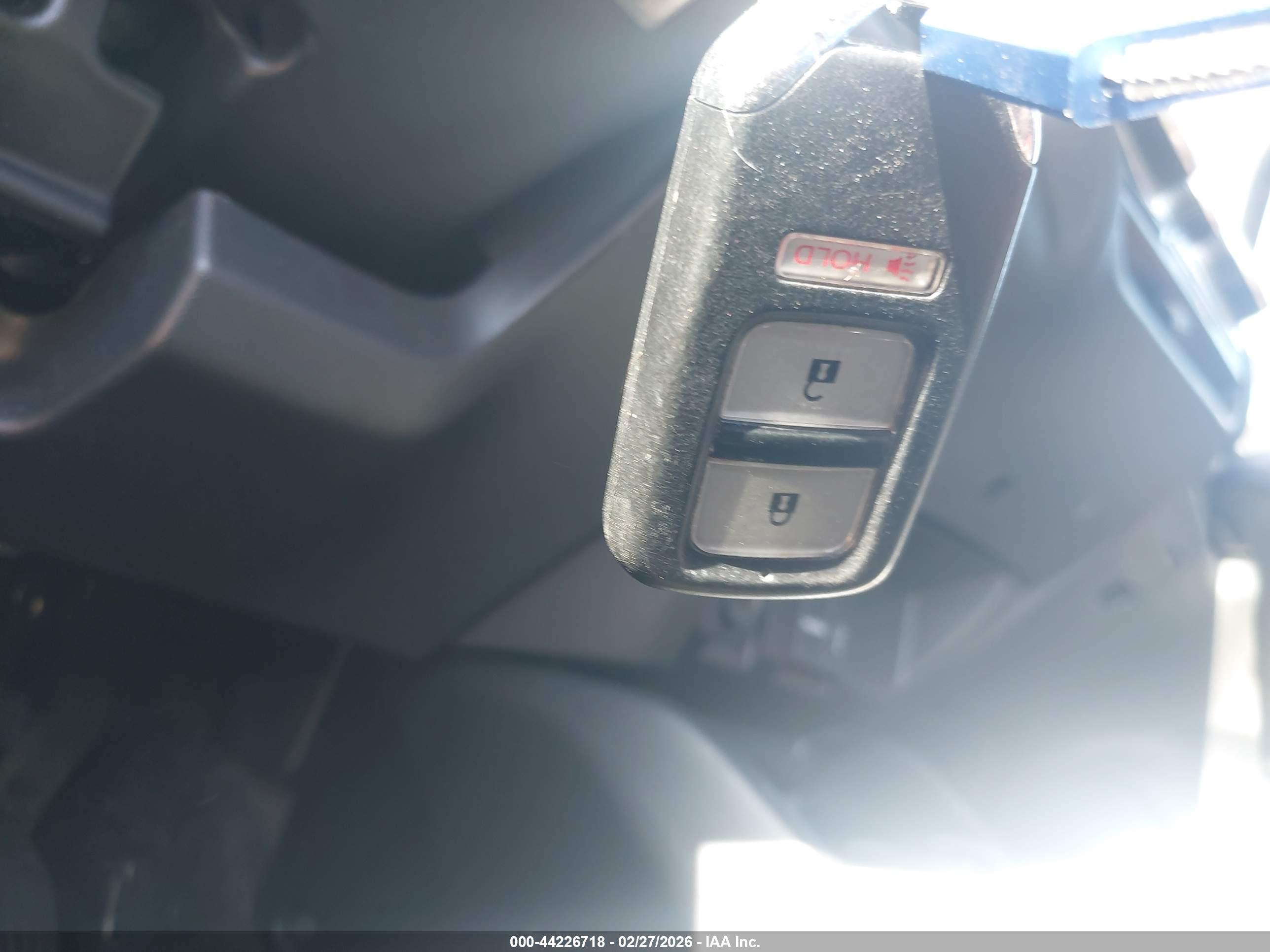 HONDA FIT image 11