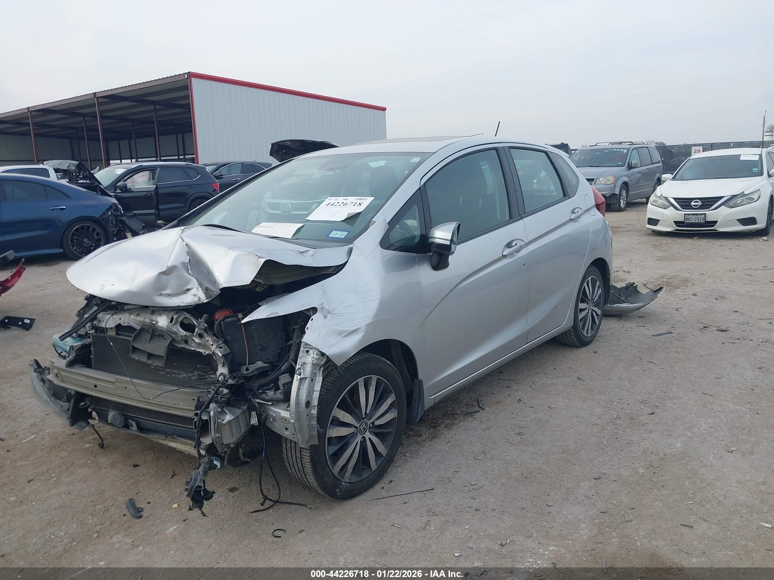 HONDA FIT image 2