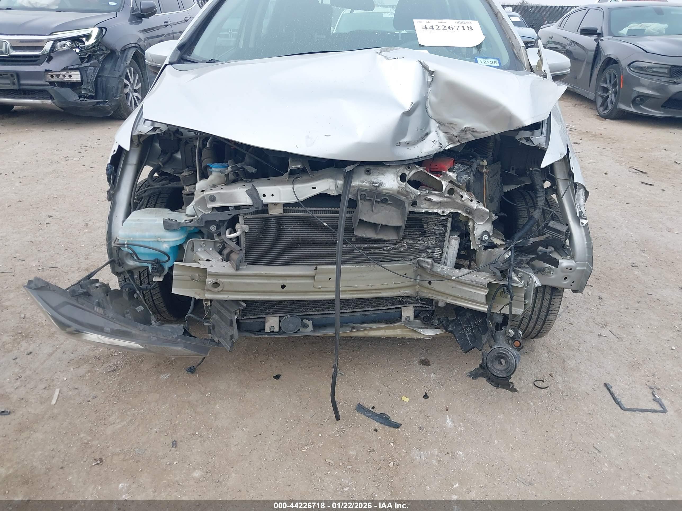 HONDA FIT image 6