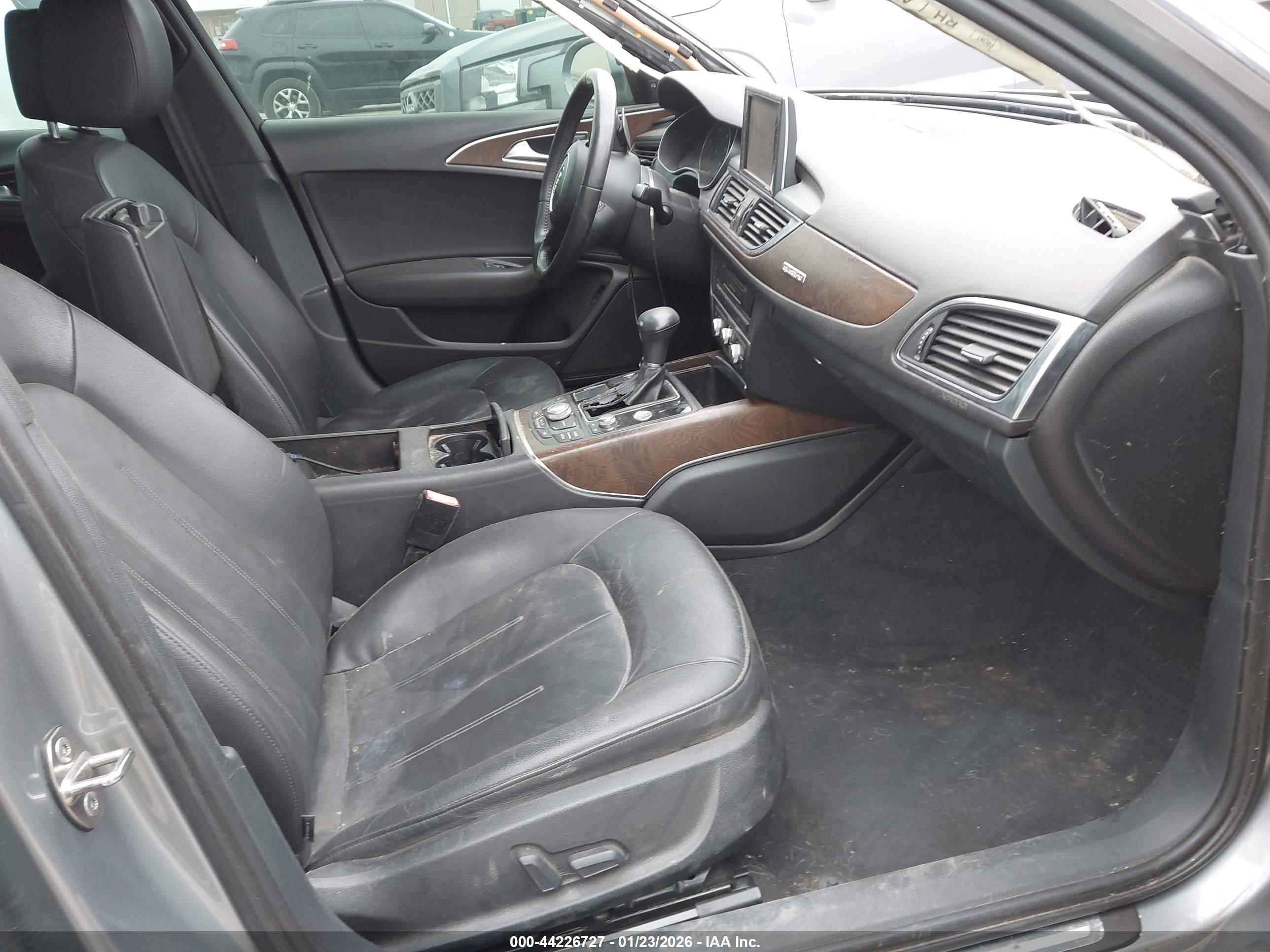 AUDI A6 image 5