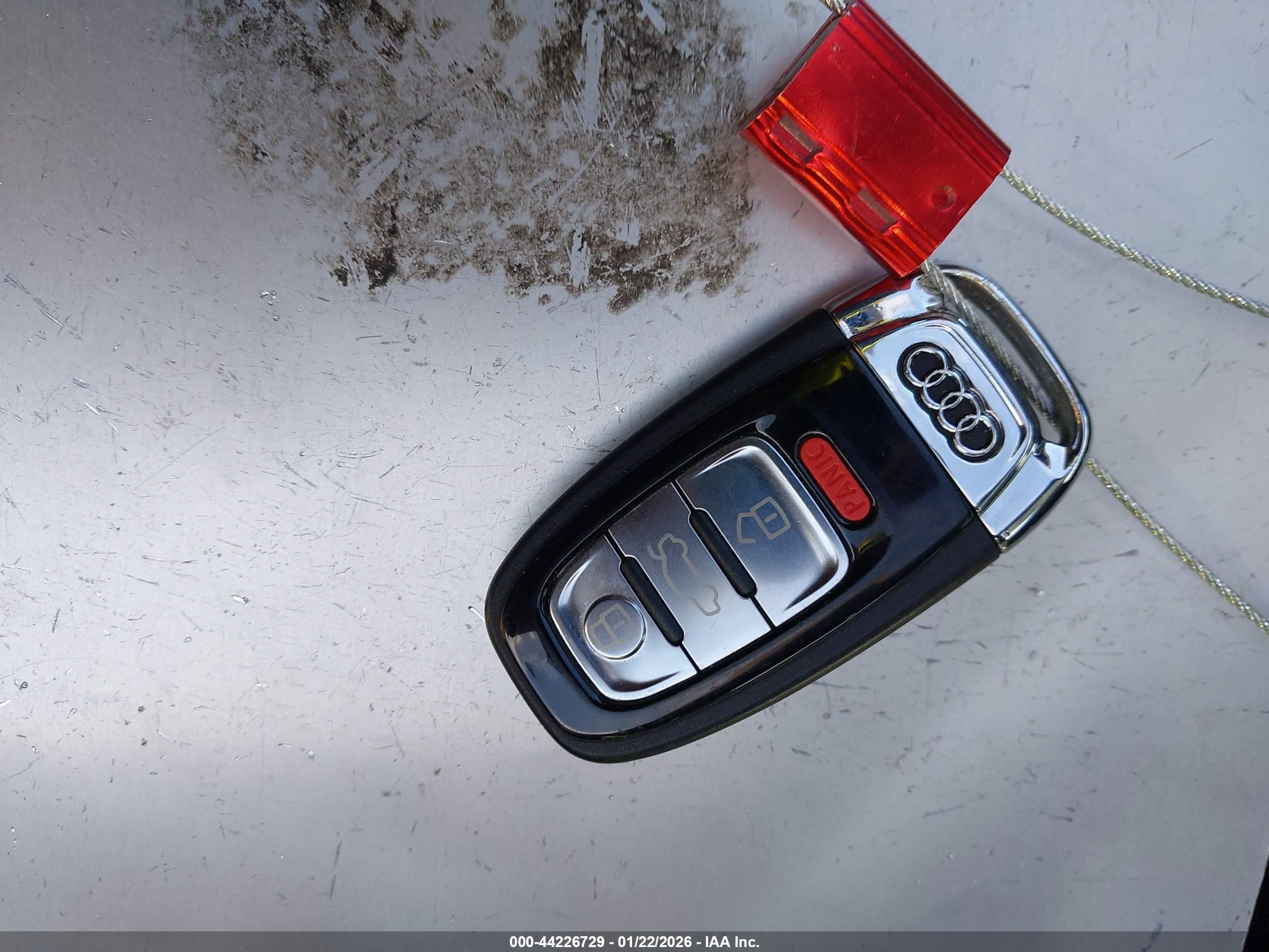AUDI A8 image 11