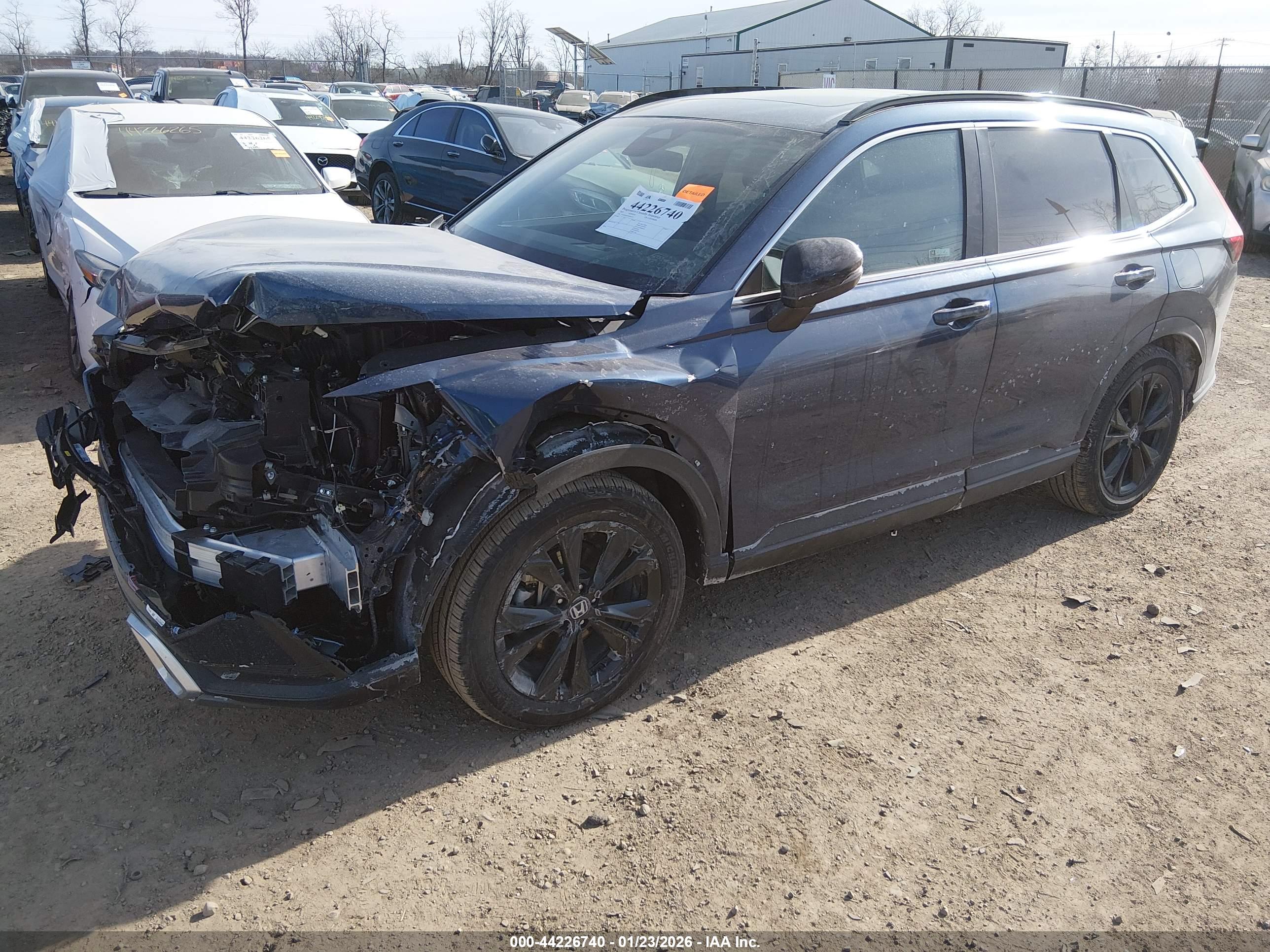 HONDA CR-V image 2