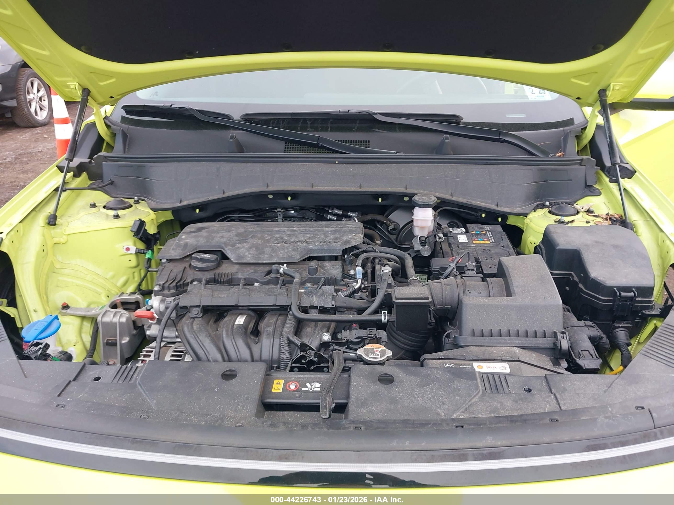 HYUNDAI KONA image 10