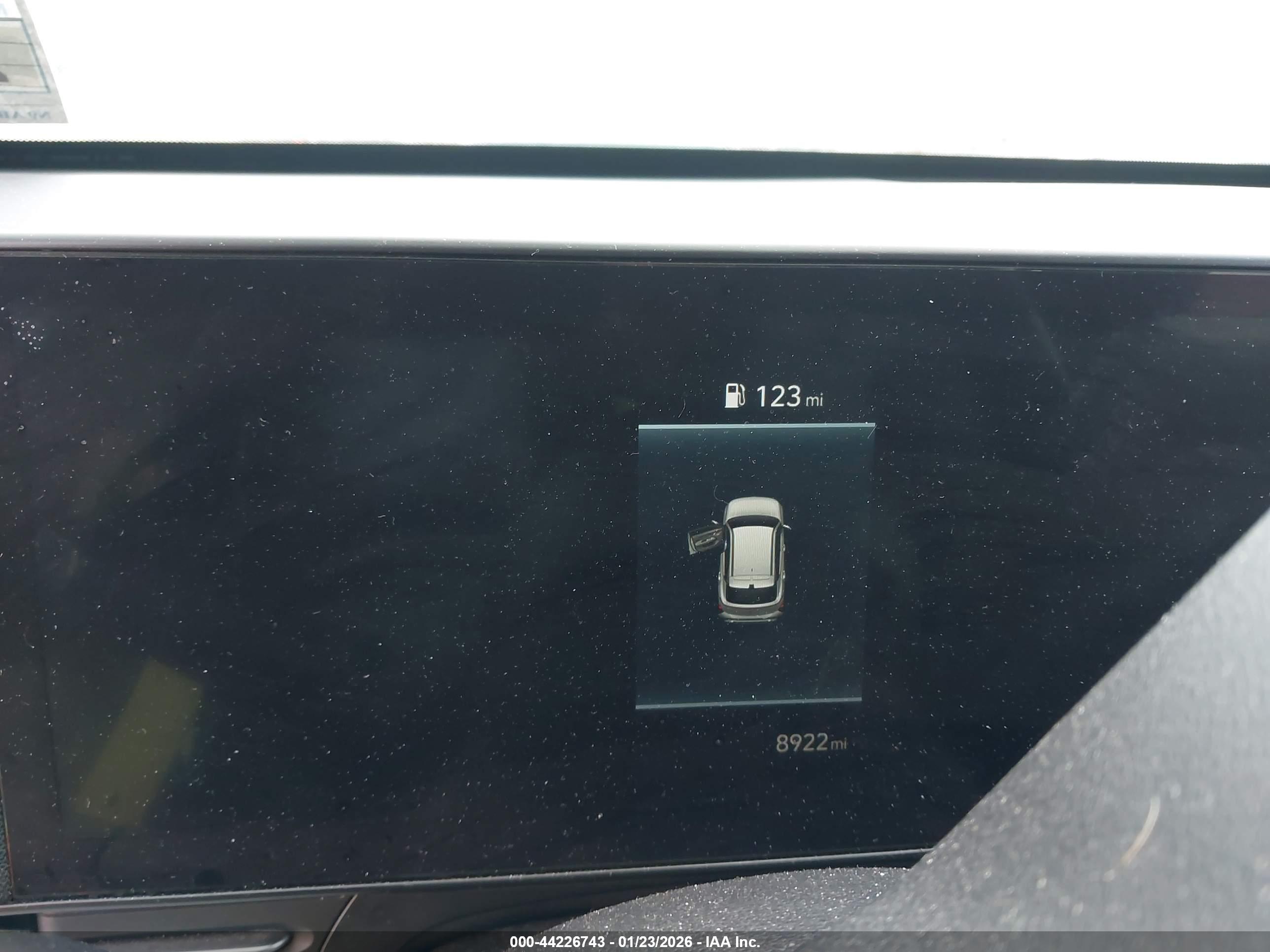 HYUNDAI KONA image 7