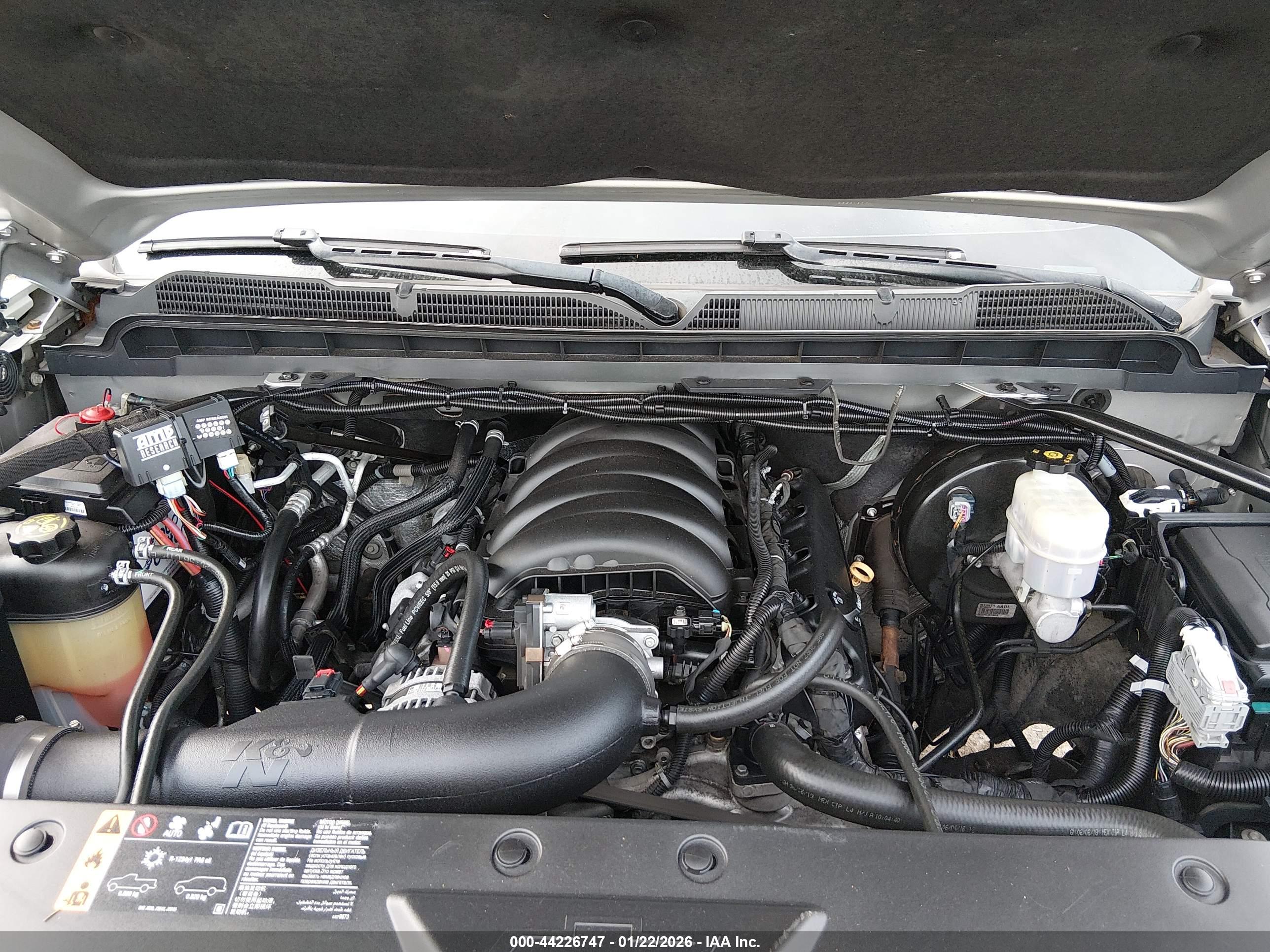 CHEVROLET SILVERADO image 10