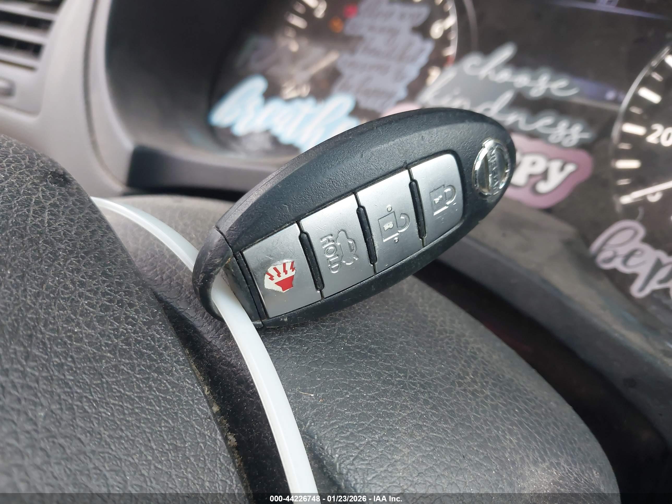 NISSAN ALTIMA image 11
