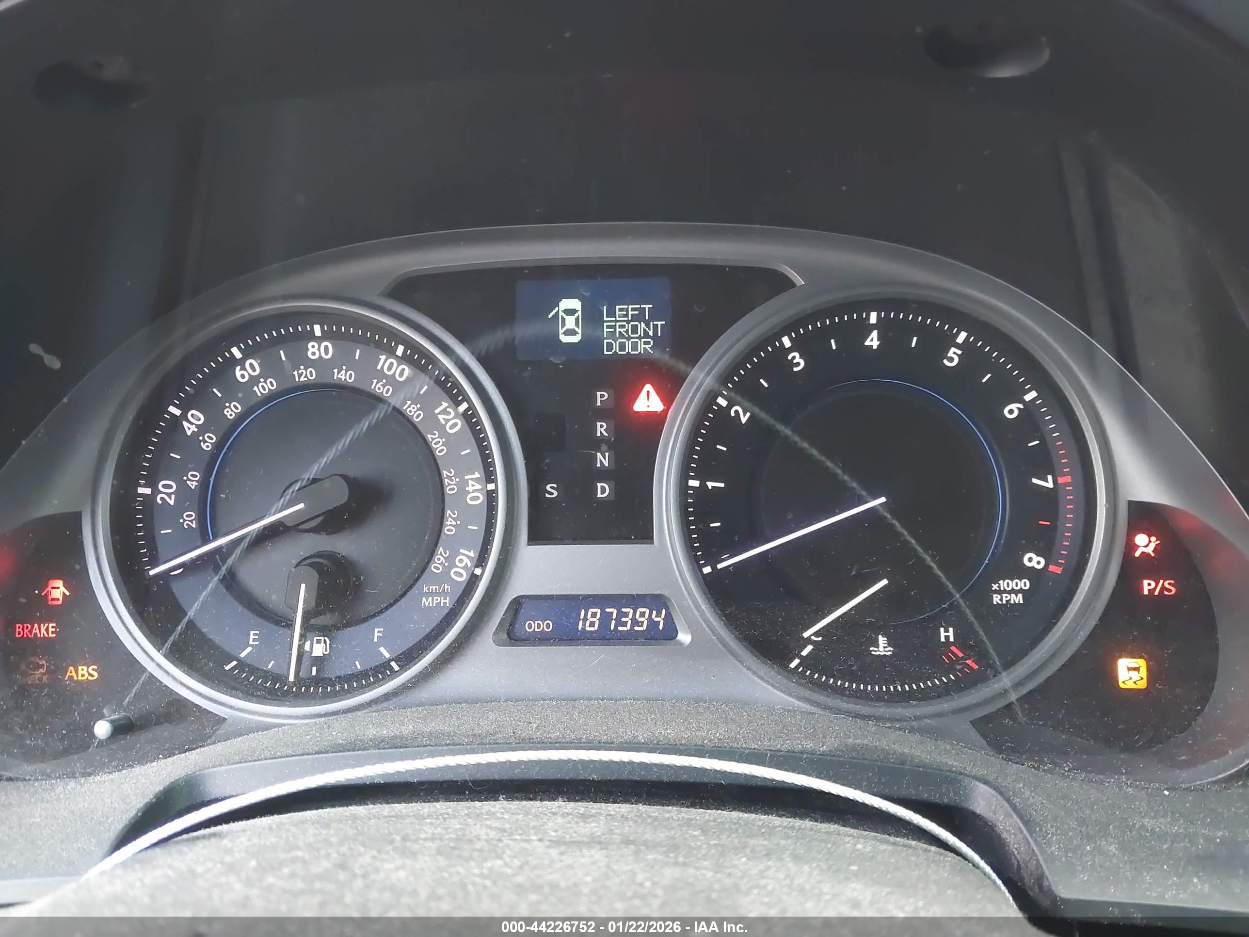 LEXUS IS image 7