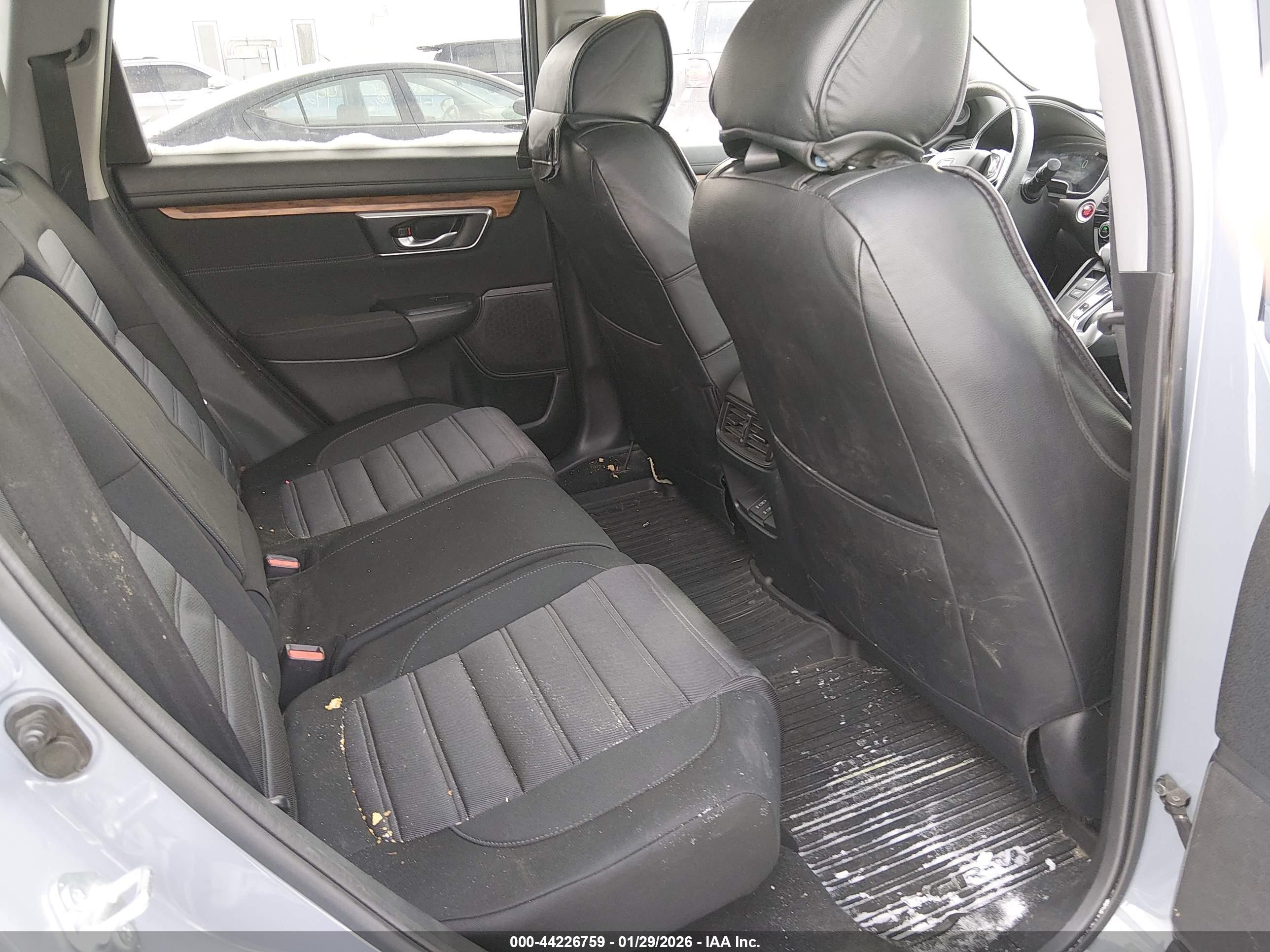 HONDA CR-V image 8