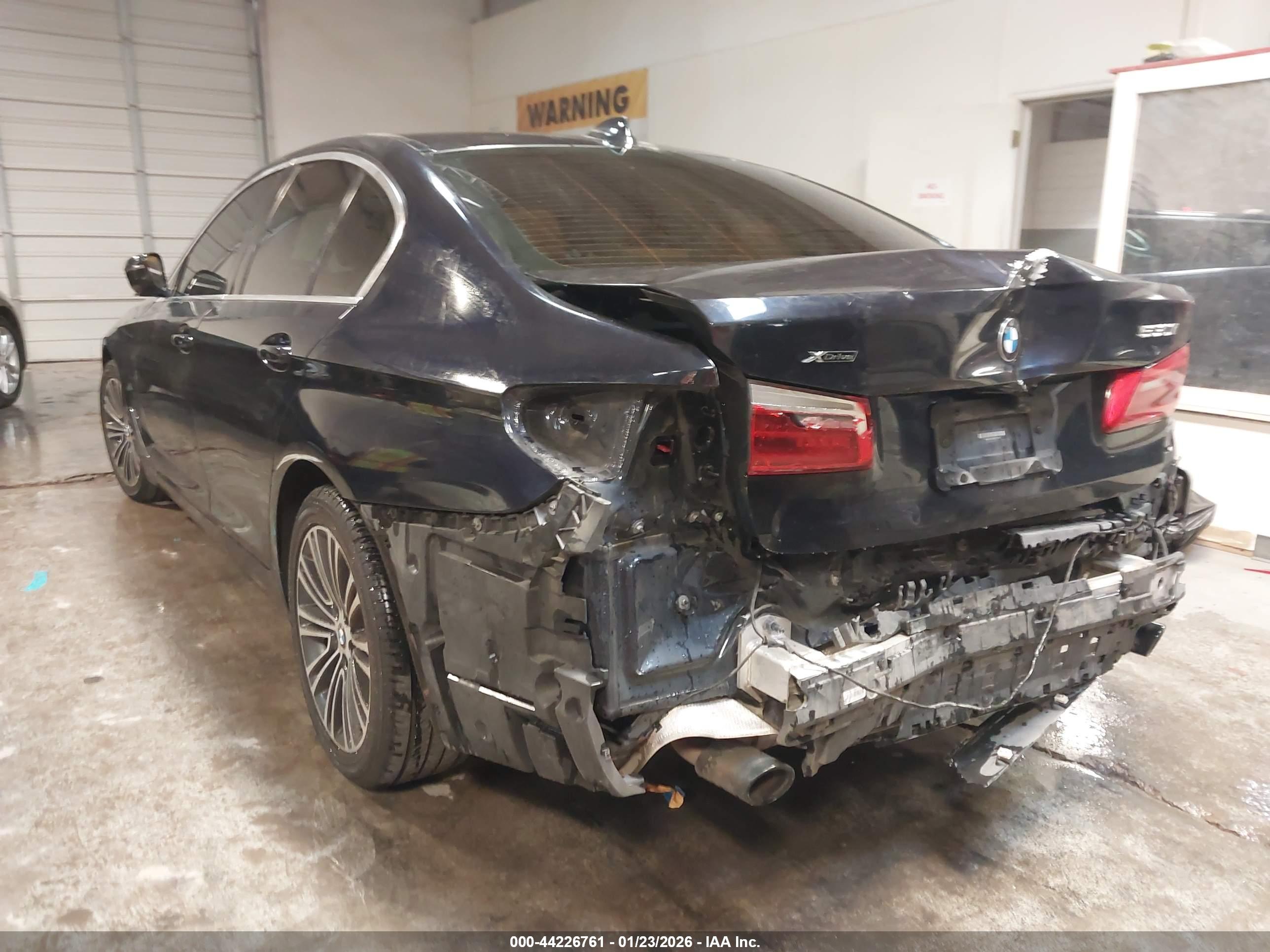 BMW 530I image 3
