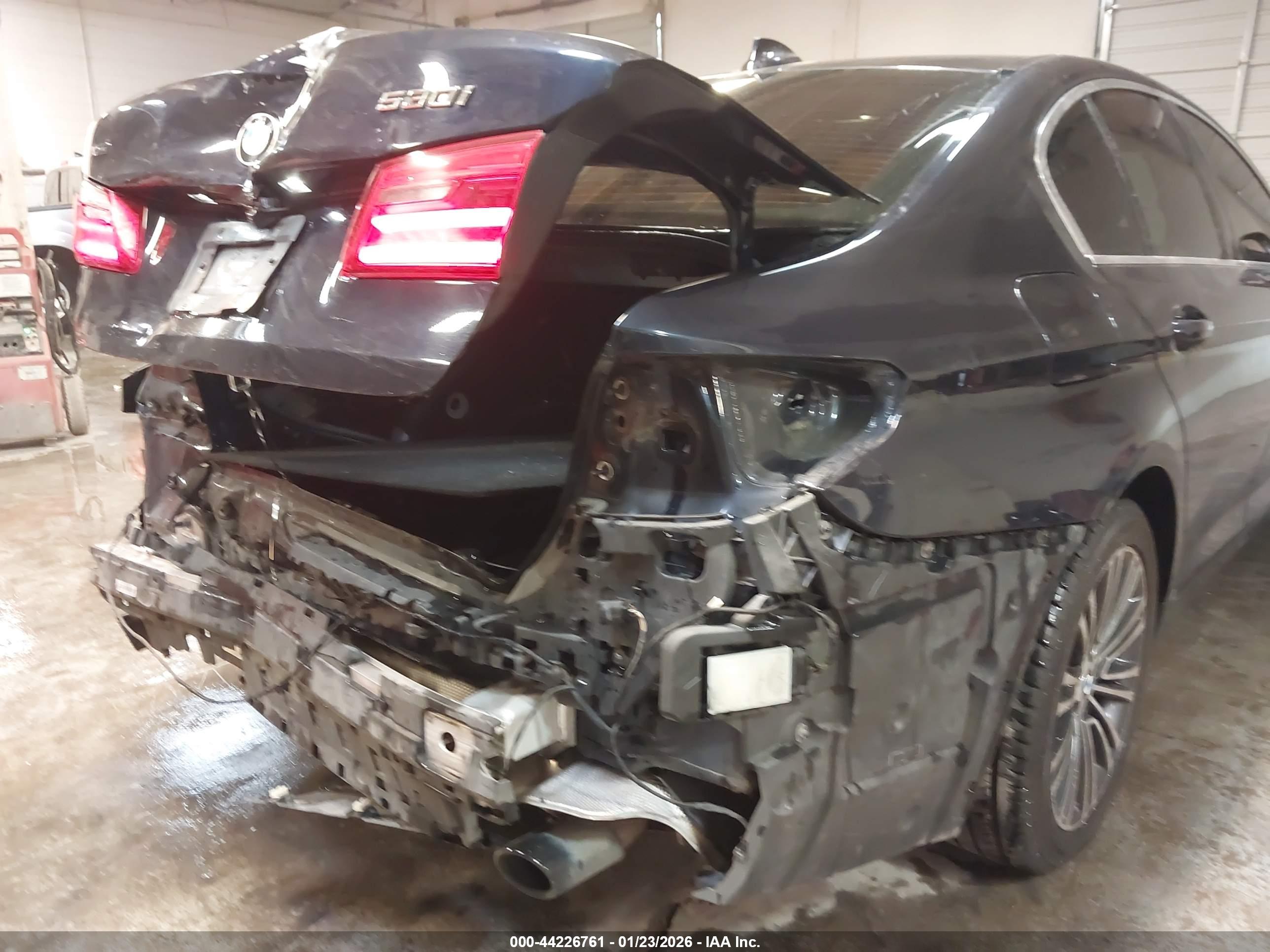 BMW 530I image 6