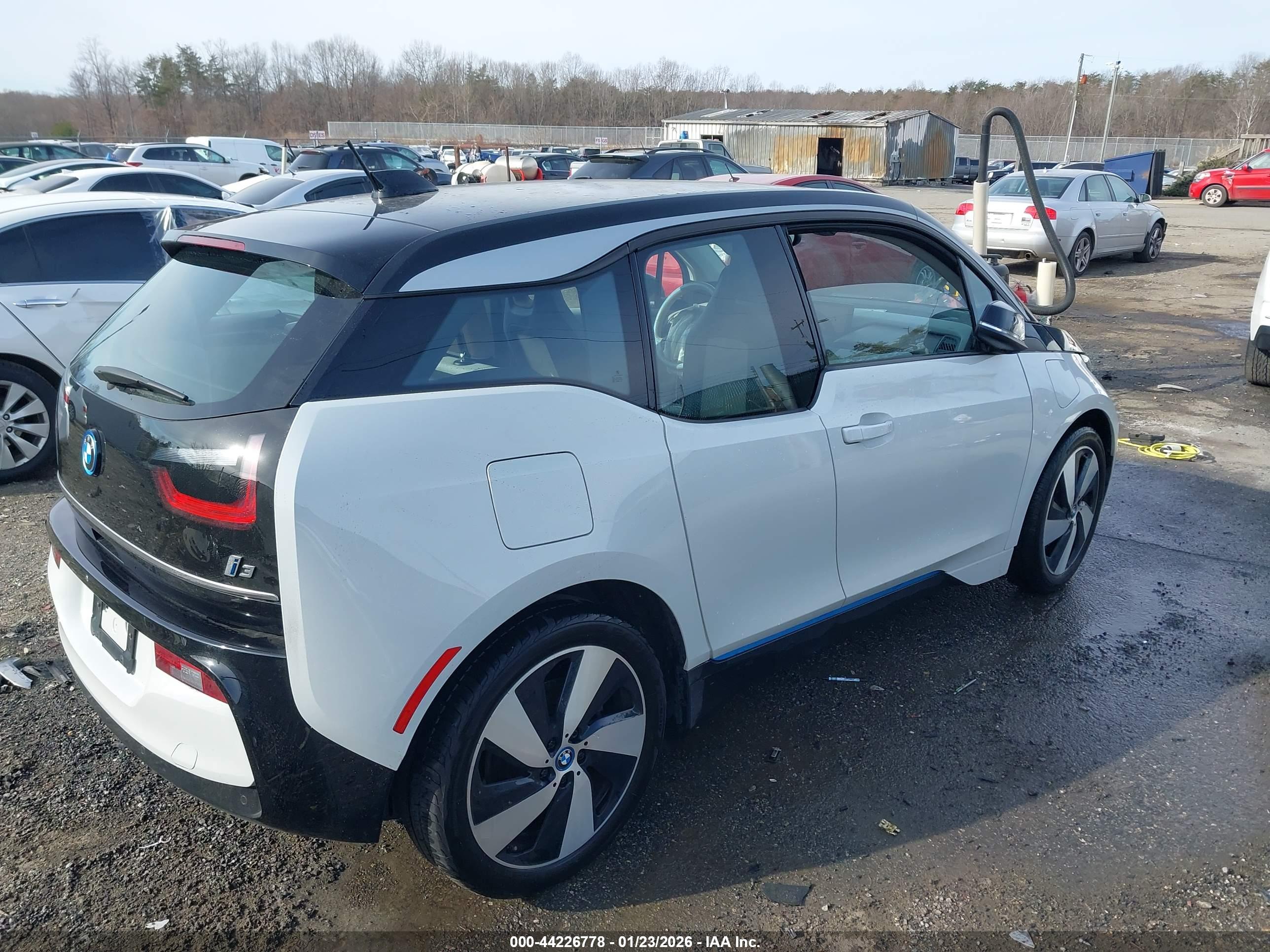BMW I3 image 4