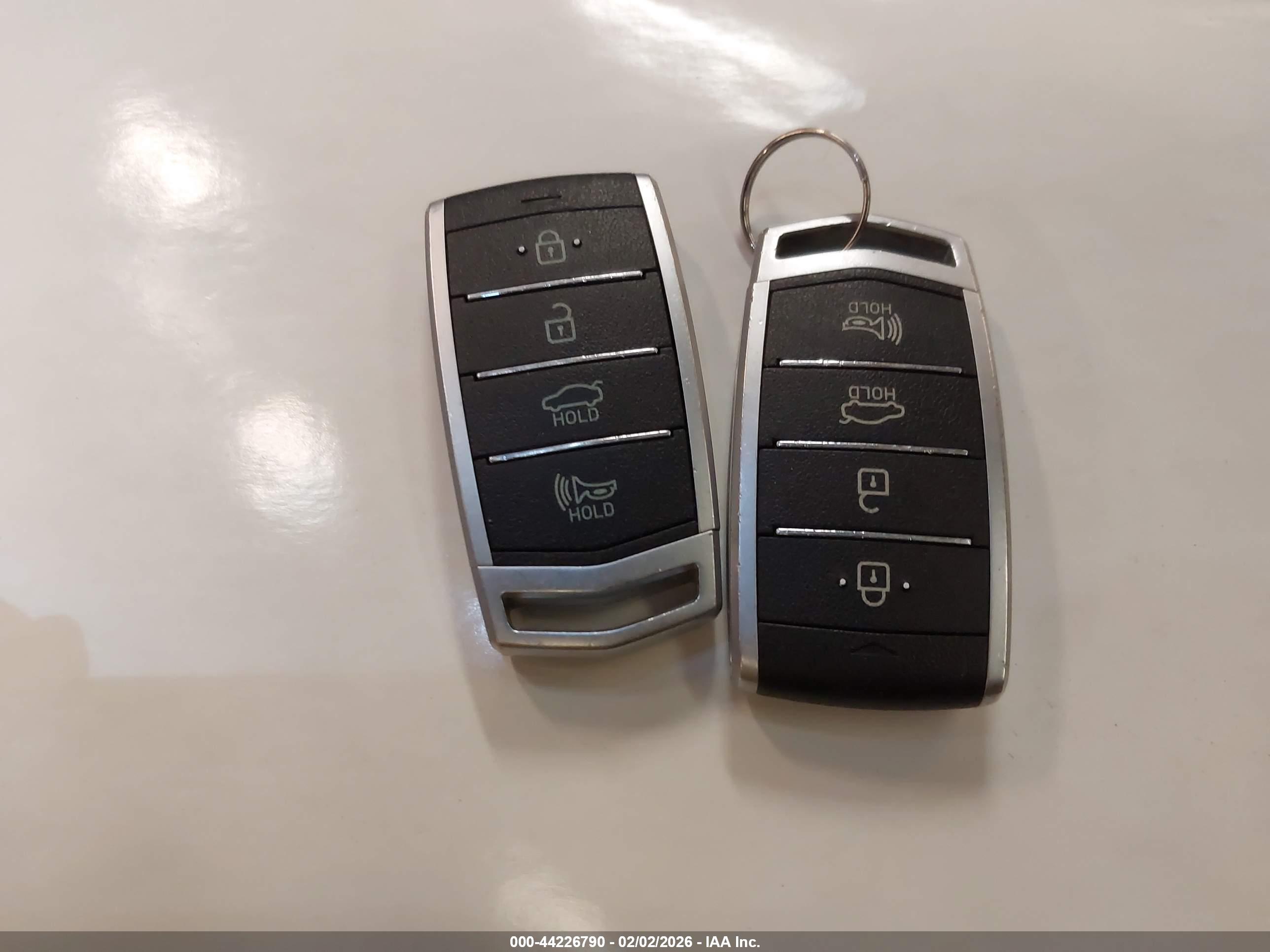GENESIS G80 image 11