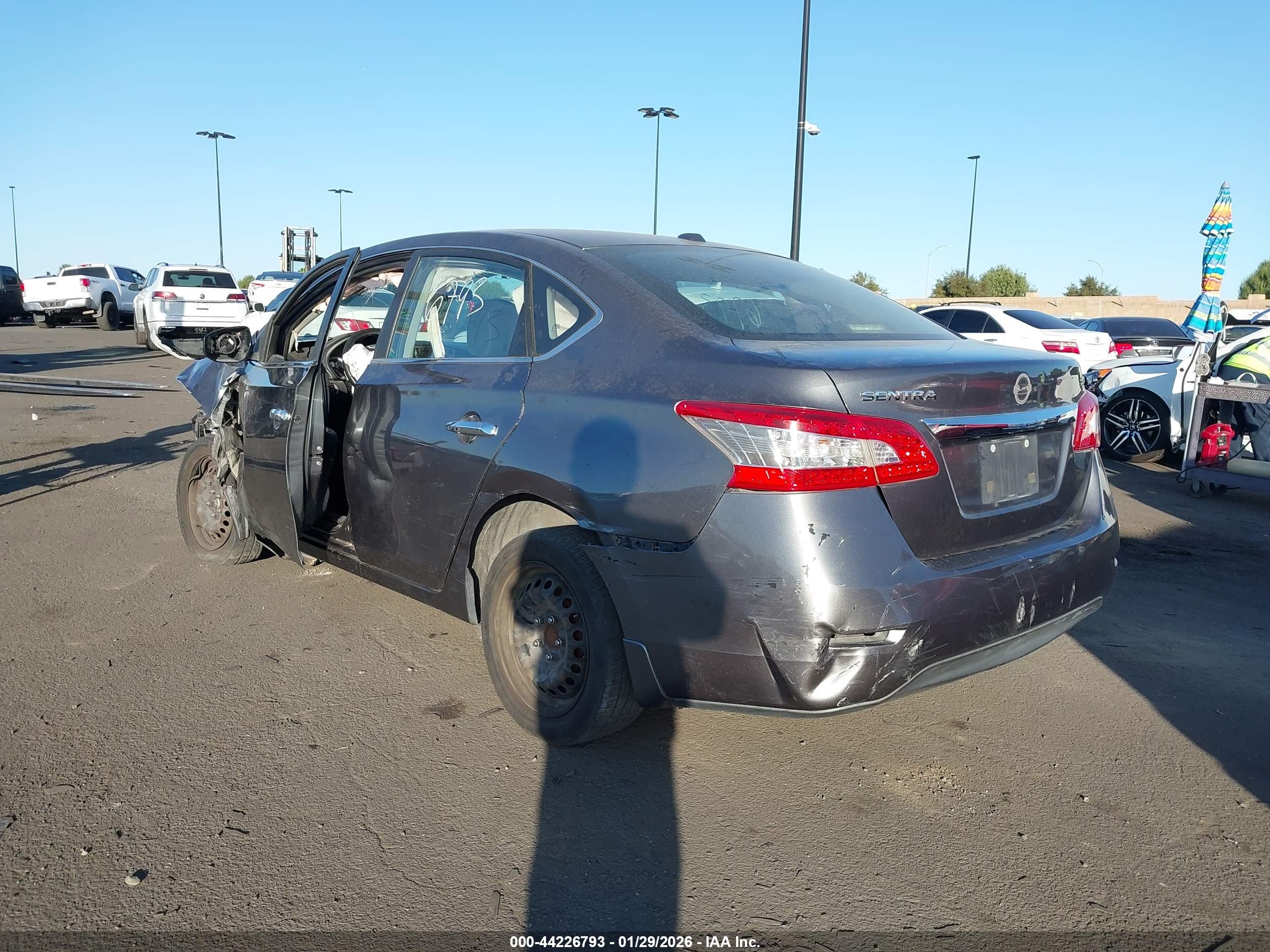 NISSAN SENTRA image 3