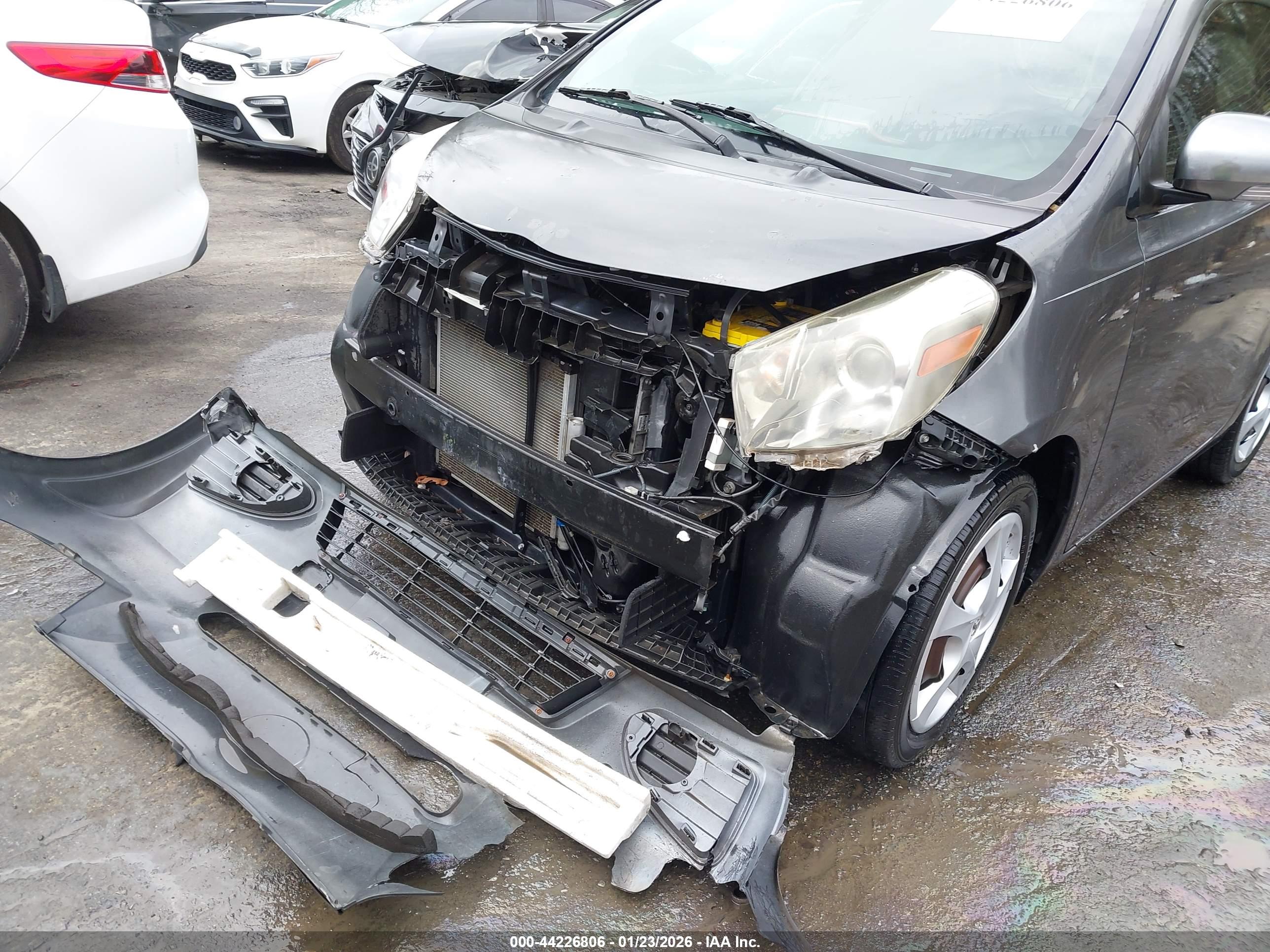 SCION IQ image 6