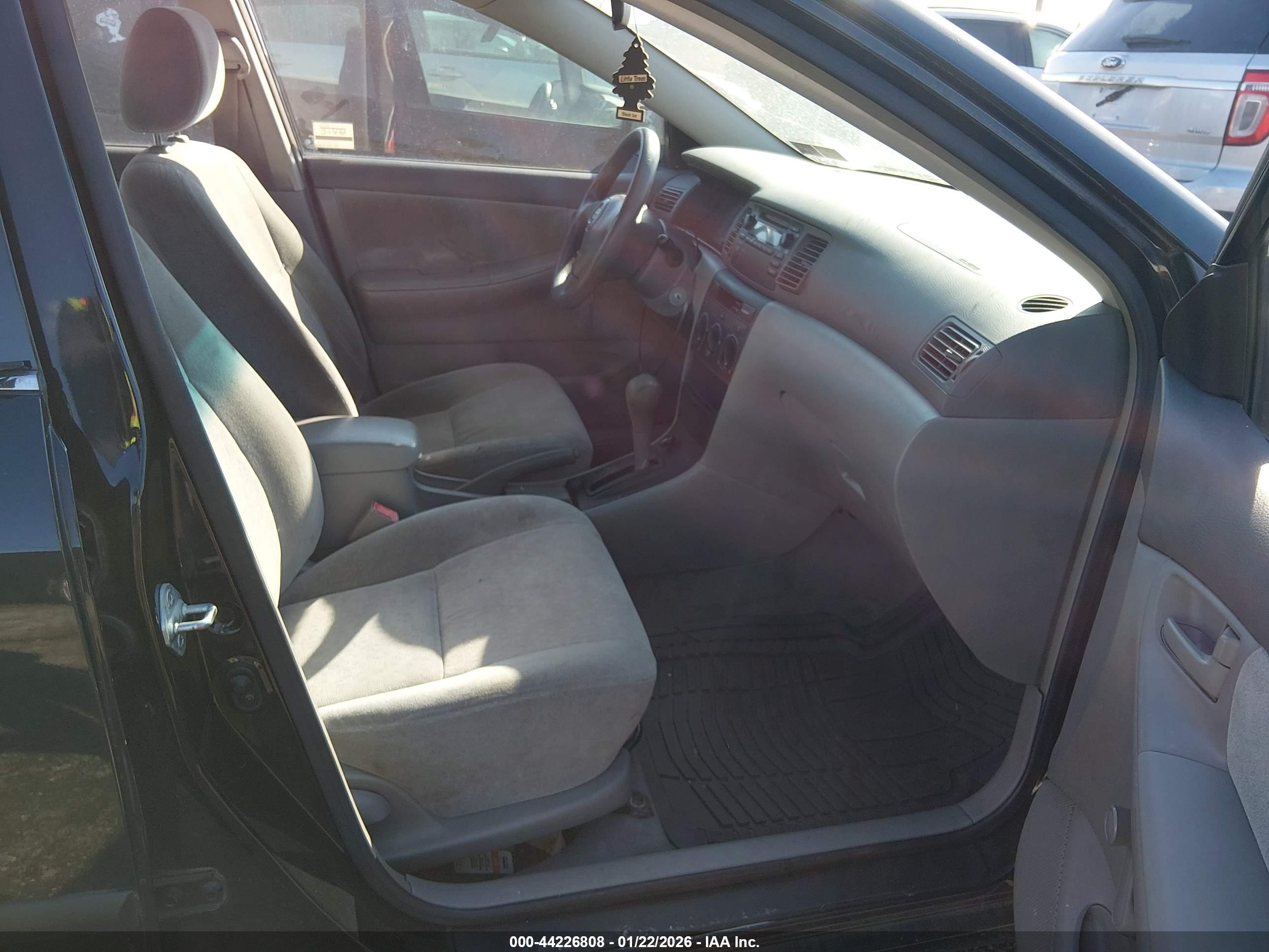 TOYOTA COROLLA image 5