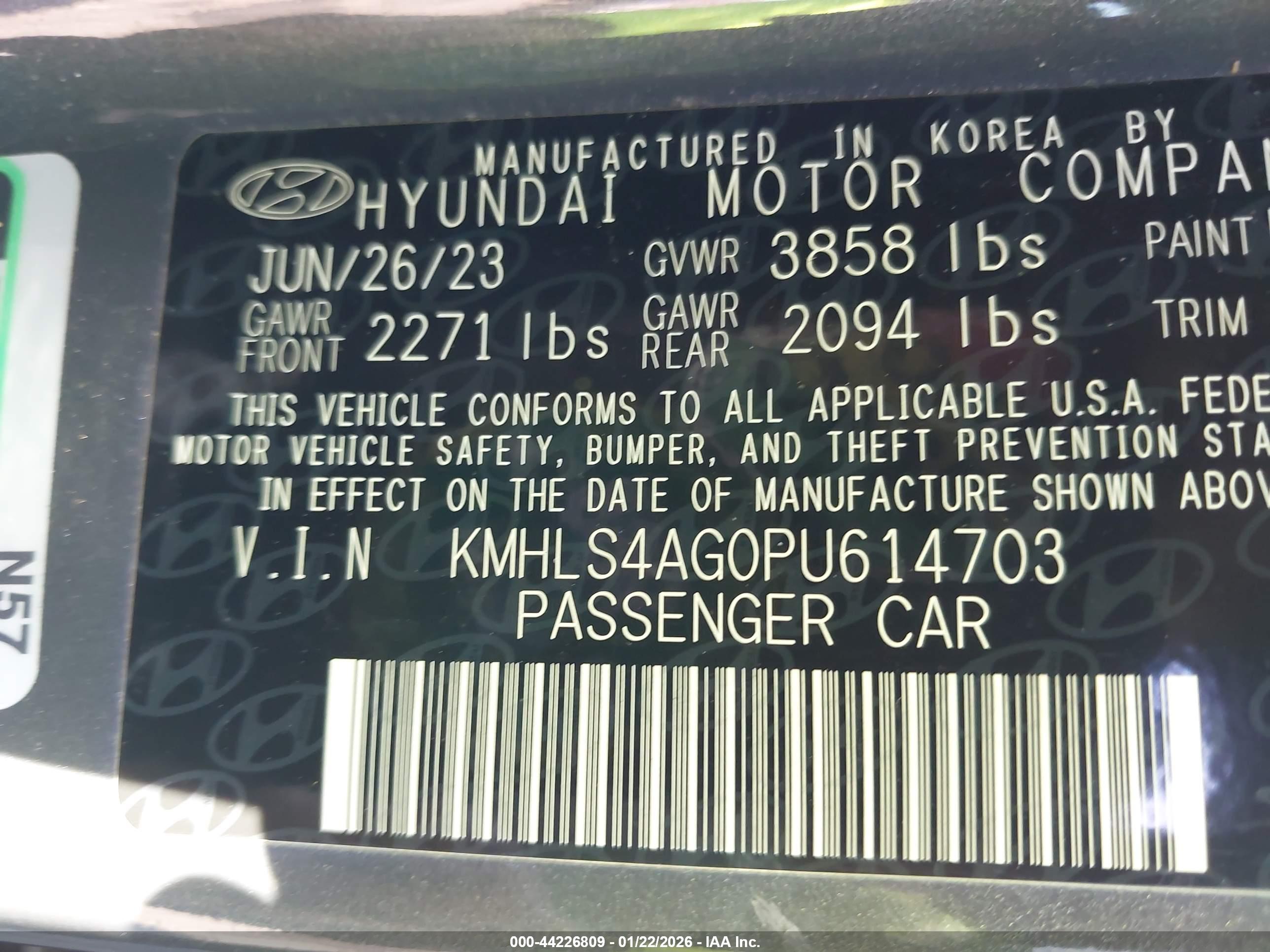 HYUNDAI ELANTRA image 9
