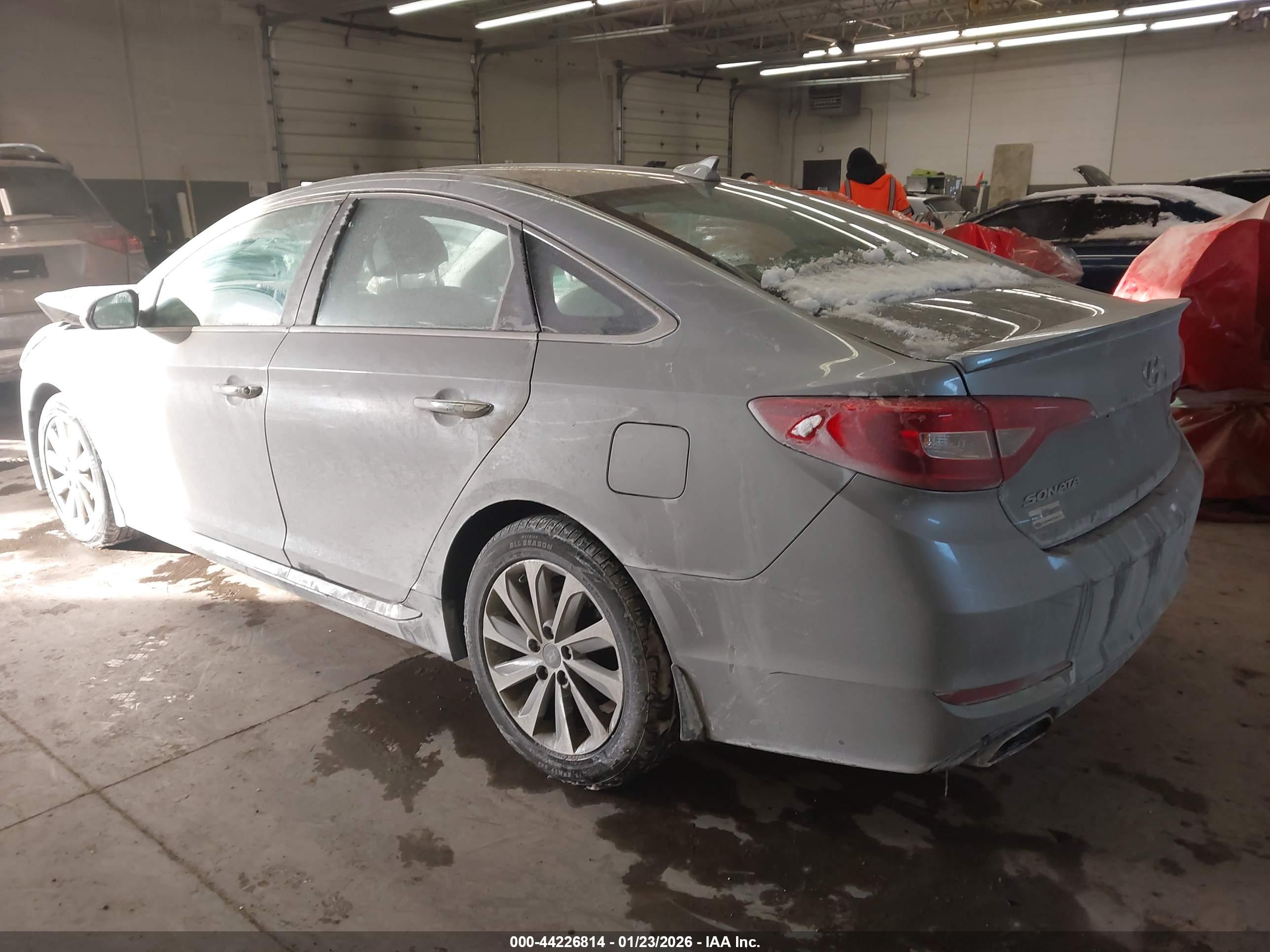 HYUNDAI SONATA image 3