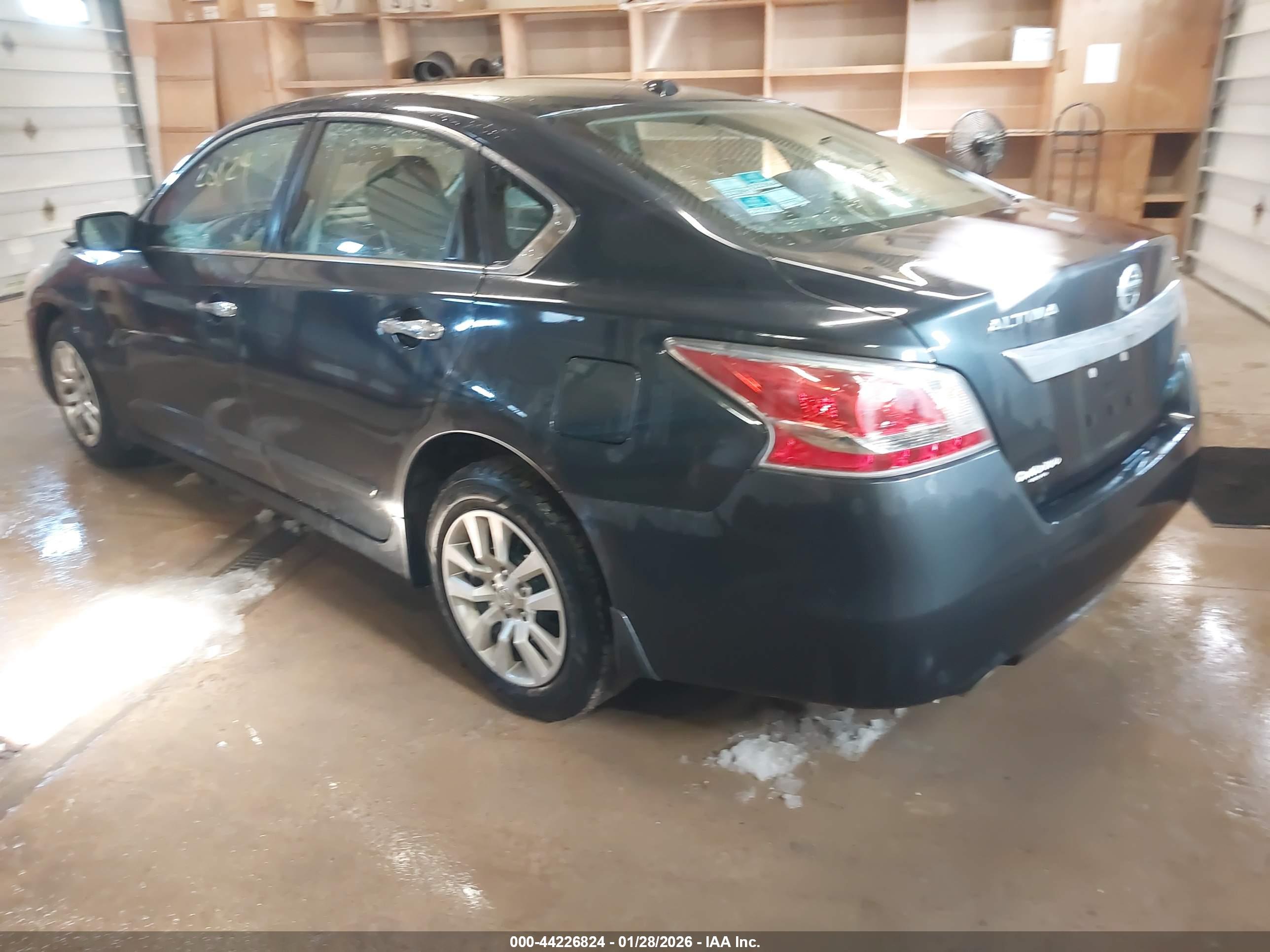 NISSAN ALTIMA image 3