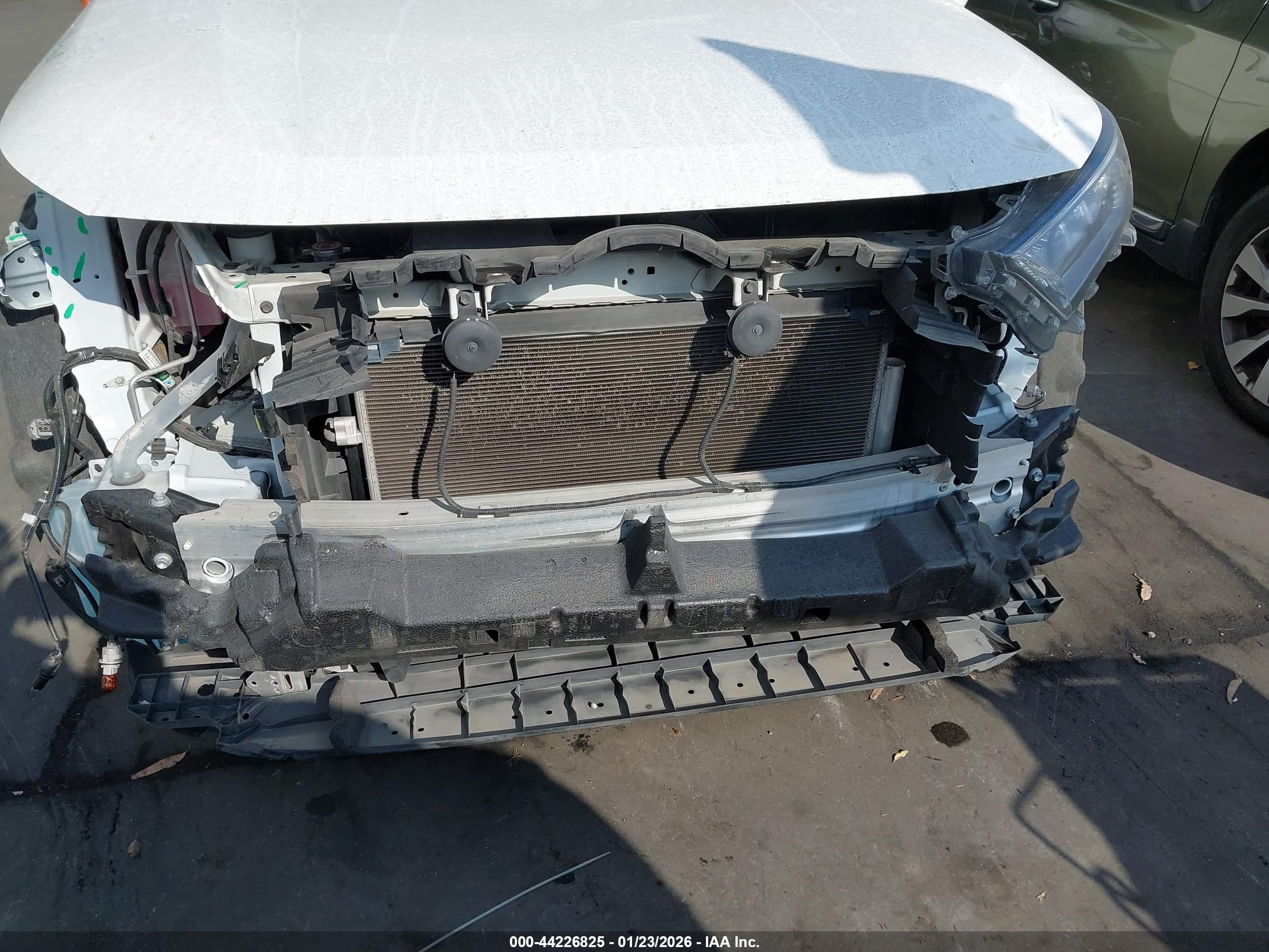 TOYOTA RAV4 image 6