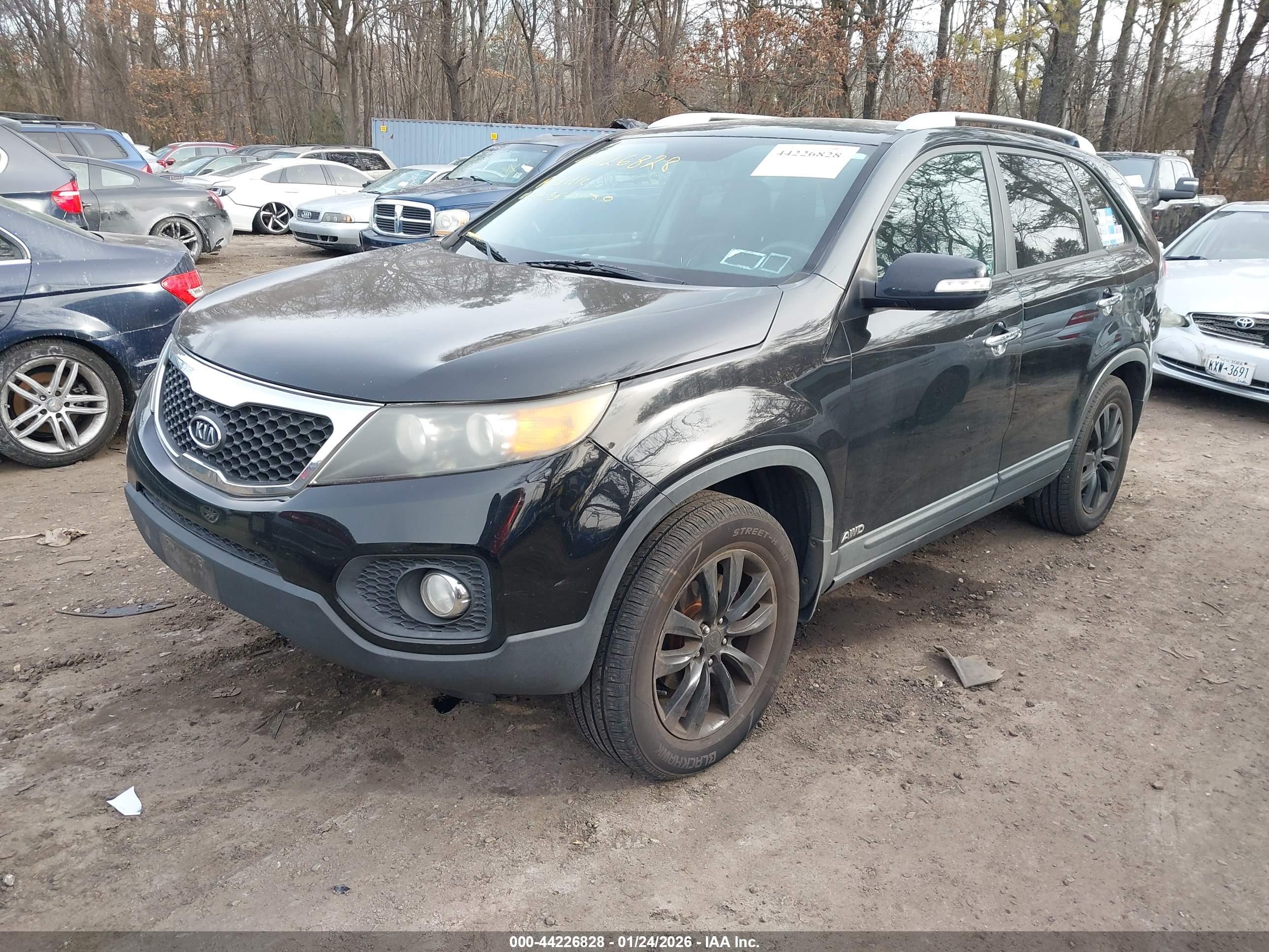 KIA SORENTO image 2