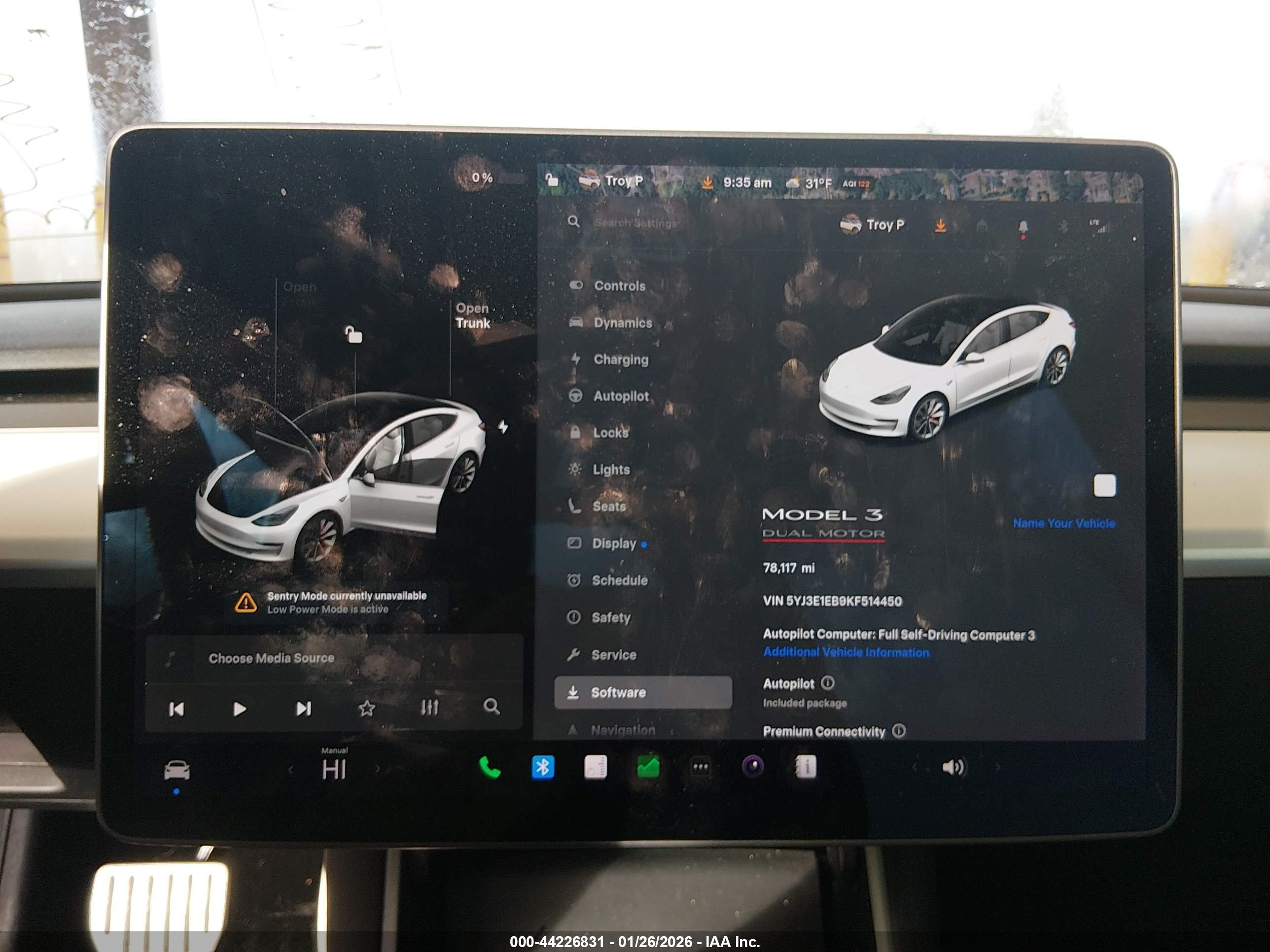 TESLA MODEL image 7