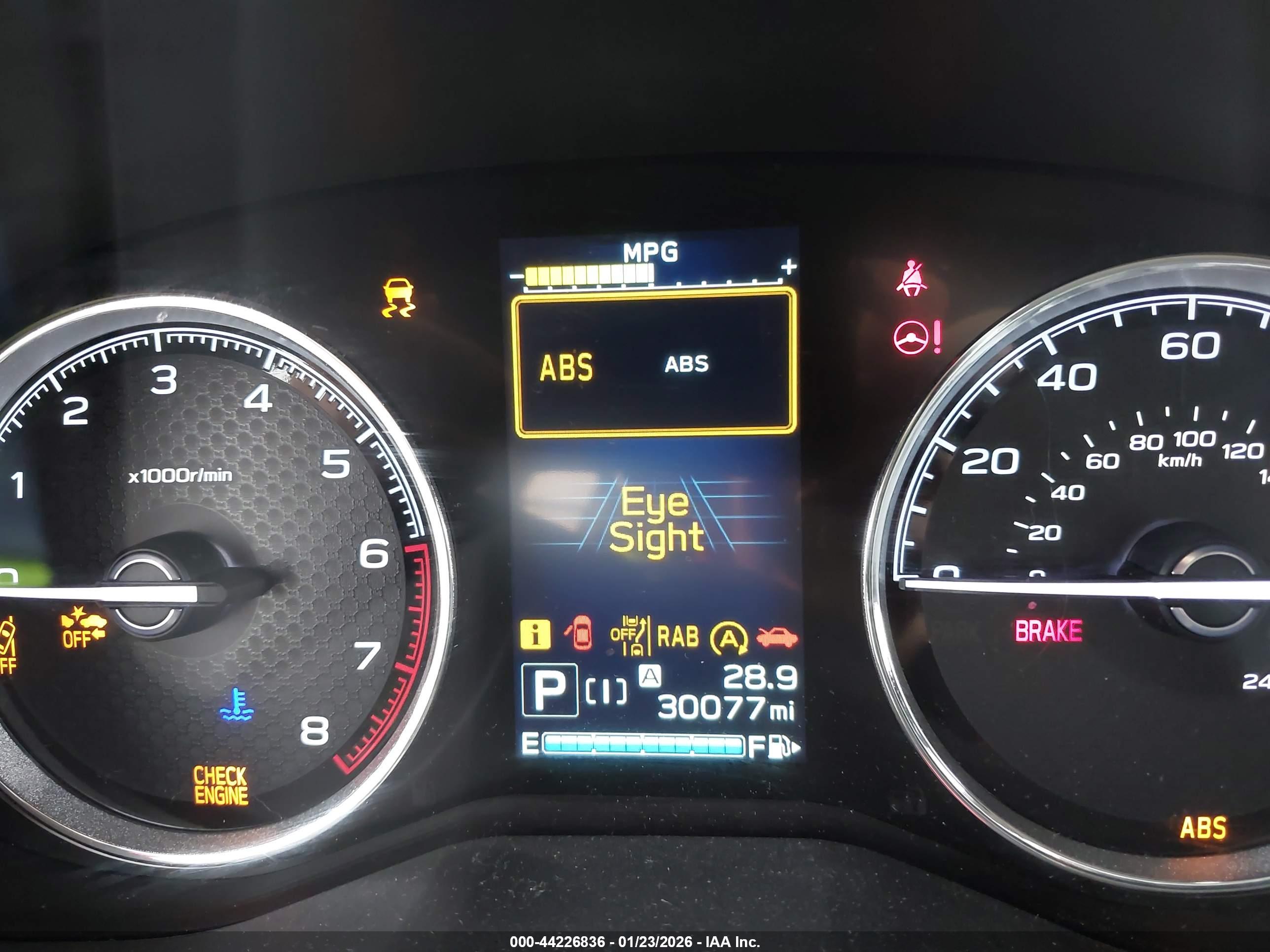 SUBARU FORESTER image 7