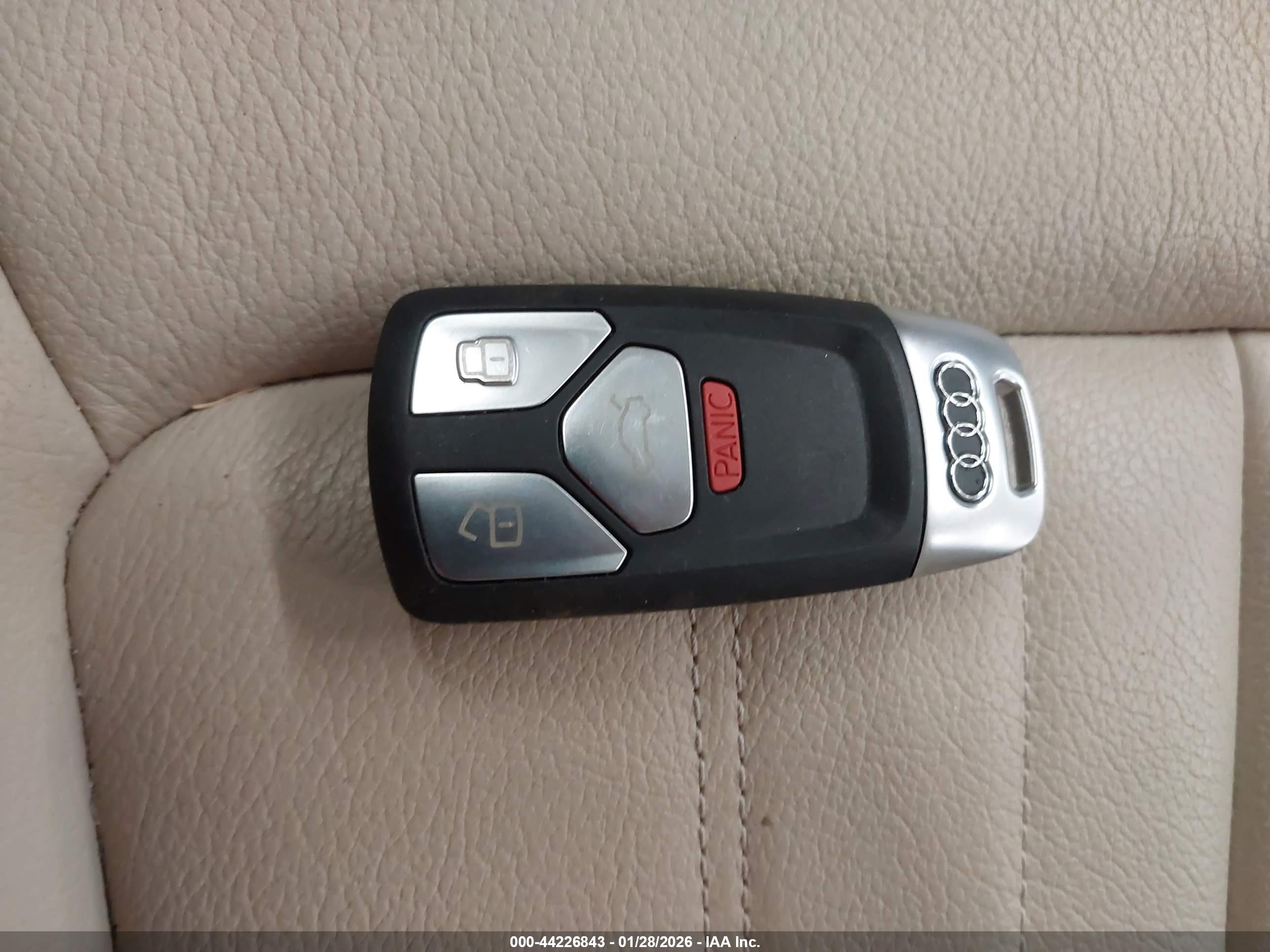 AUDI Q5 image 11