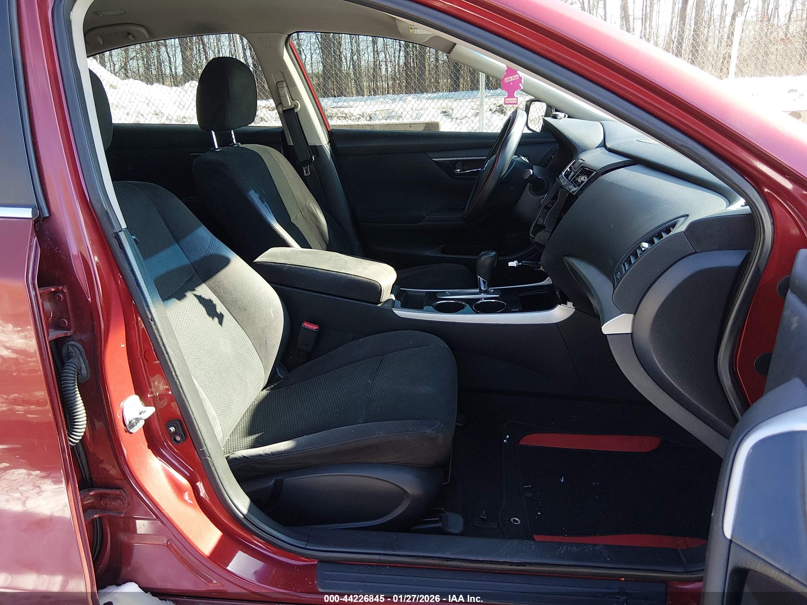 NISSAN ALTIMA image 5