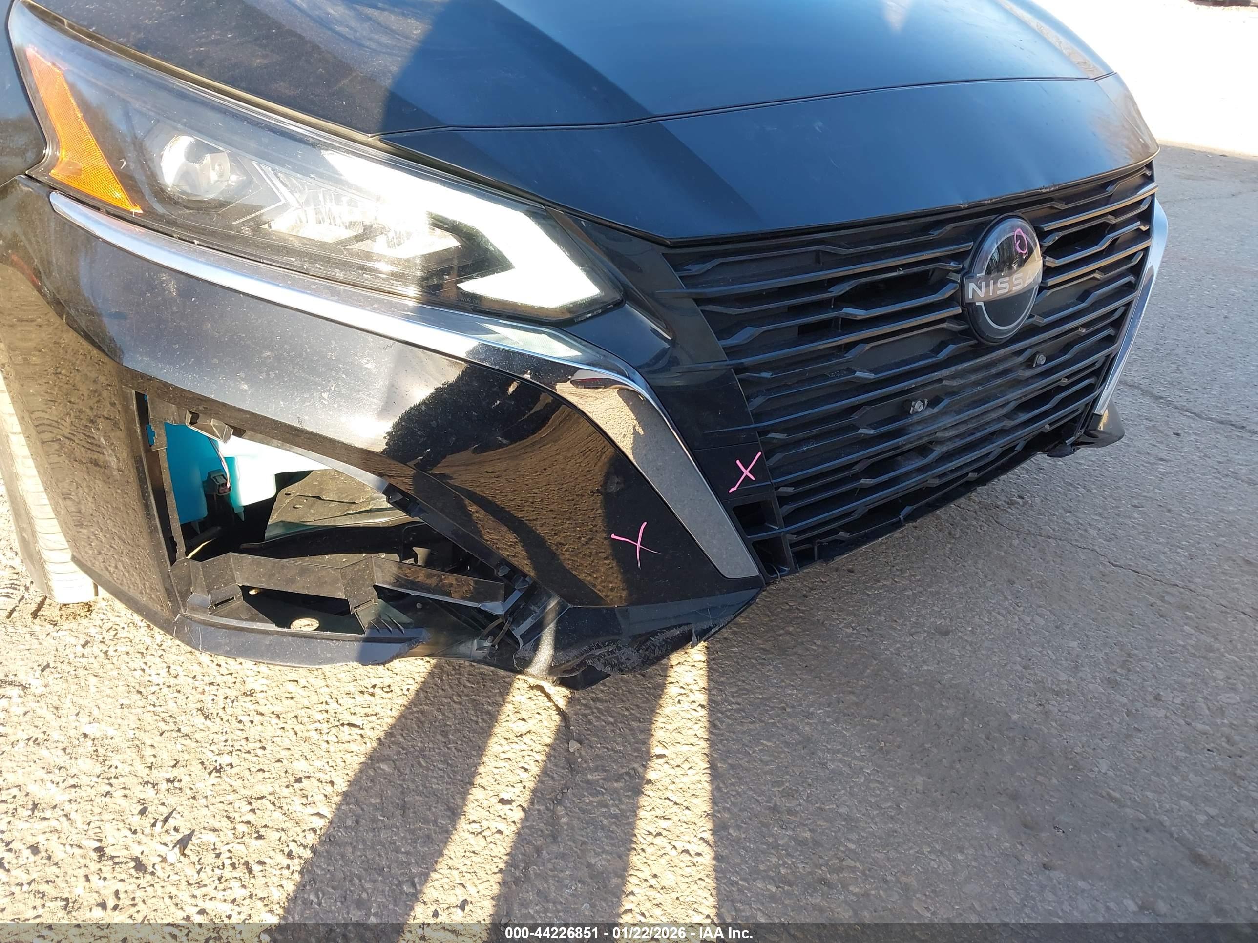 NISSAN ALTIMA image 6