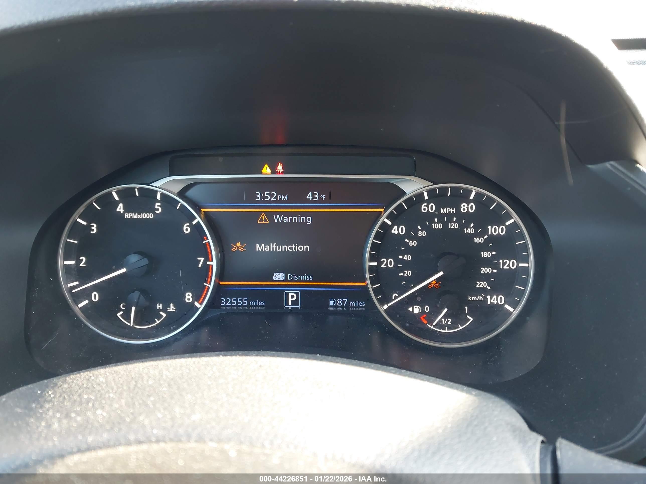 NISSAN ALTIMA image 7