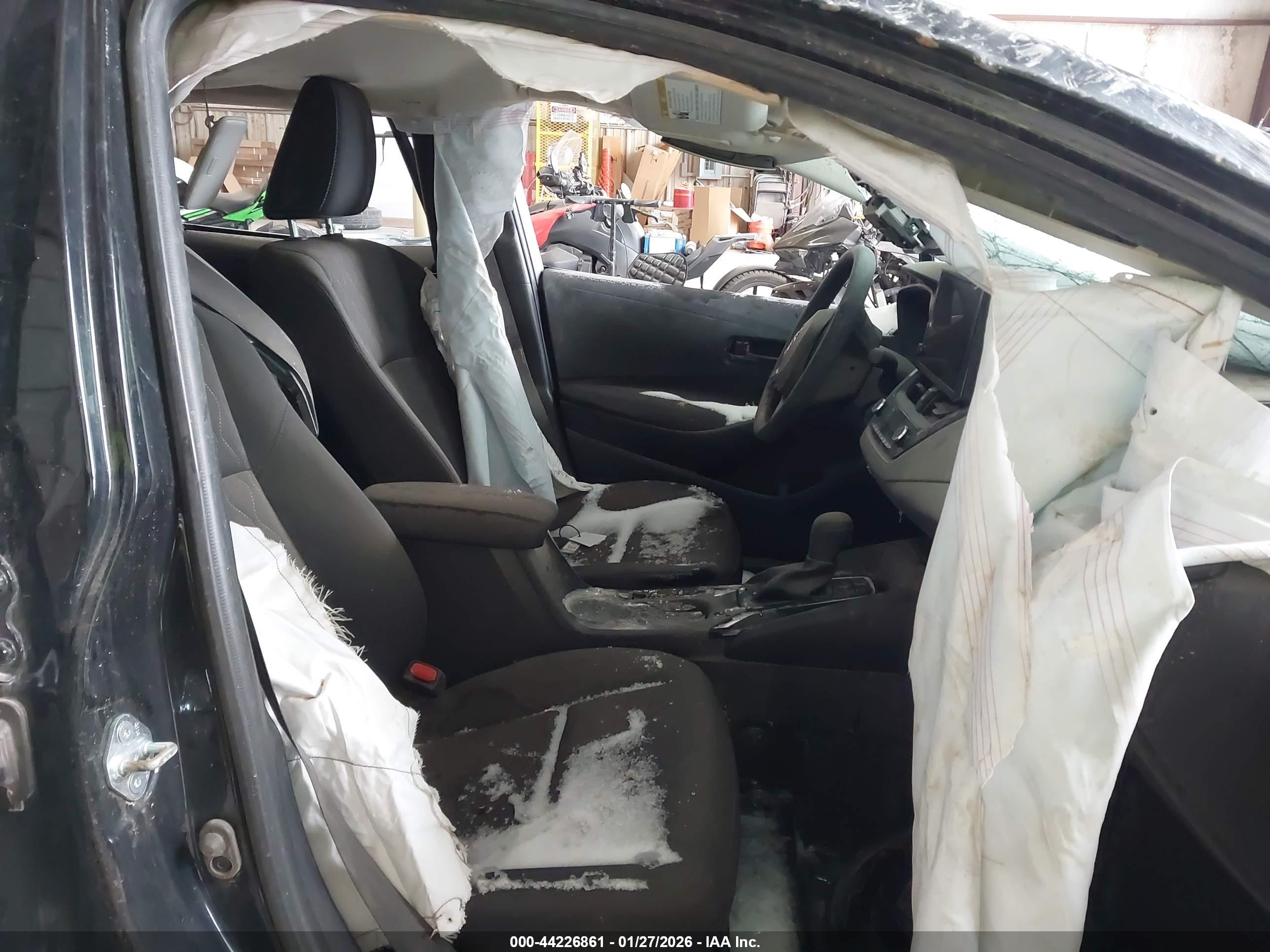 TOYOTA COROLLA image 5