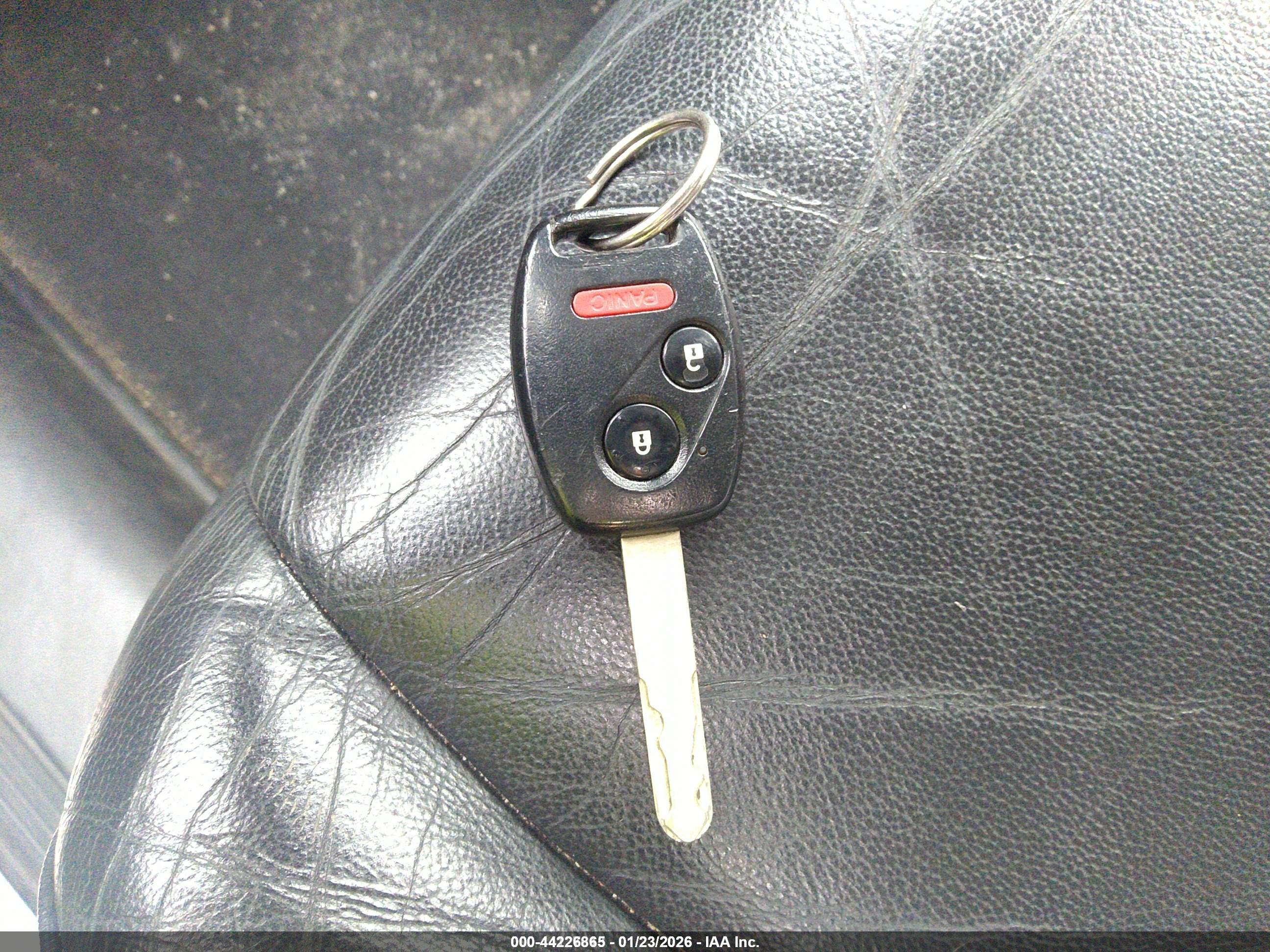 HONDA CR-V image 11