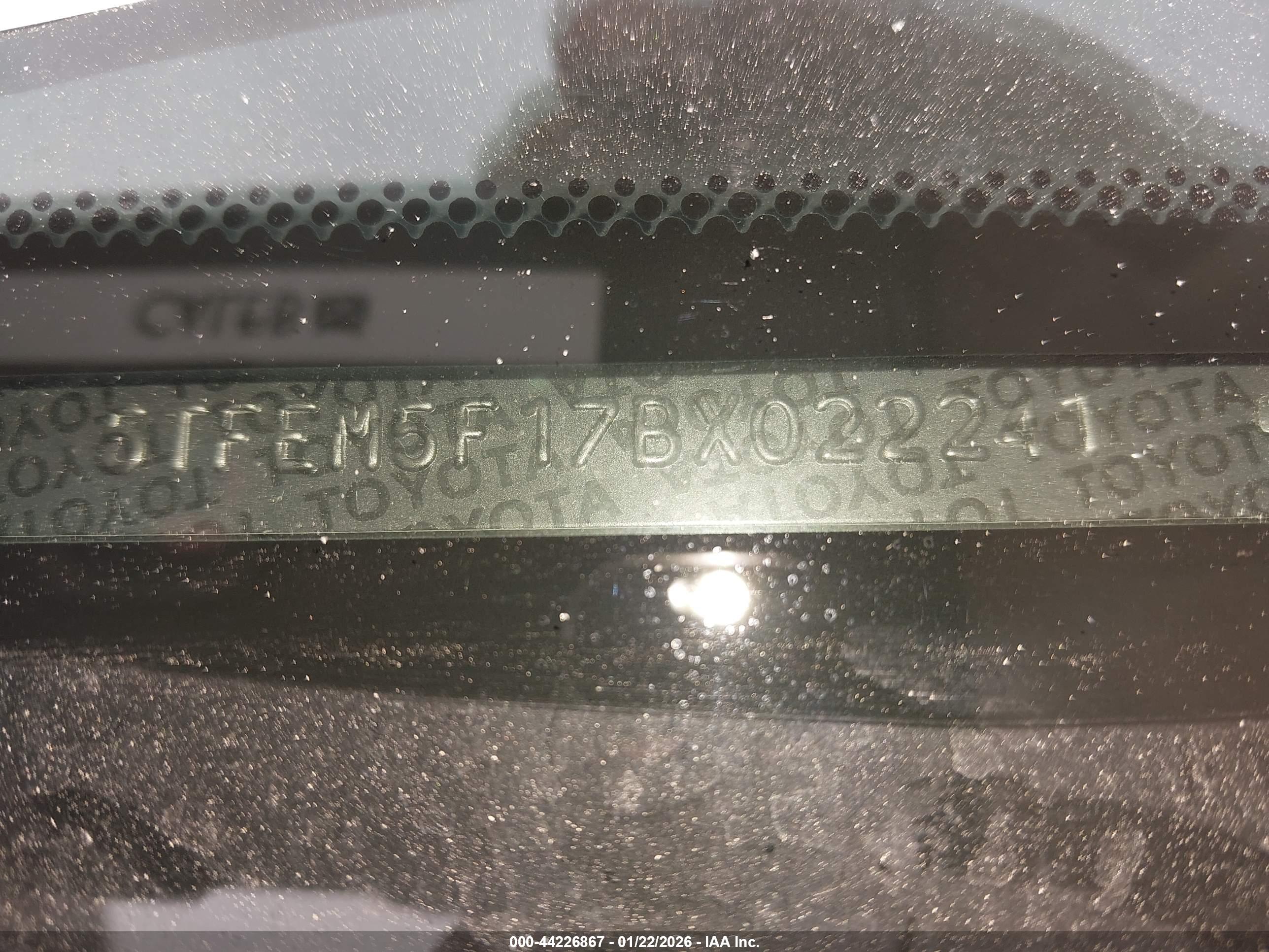 TOYOTA TUNDRA image 9