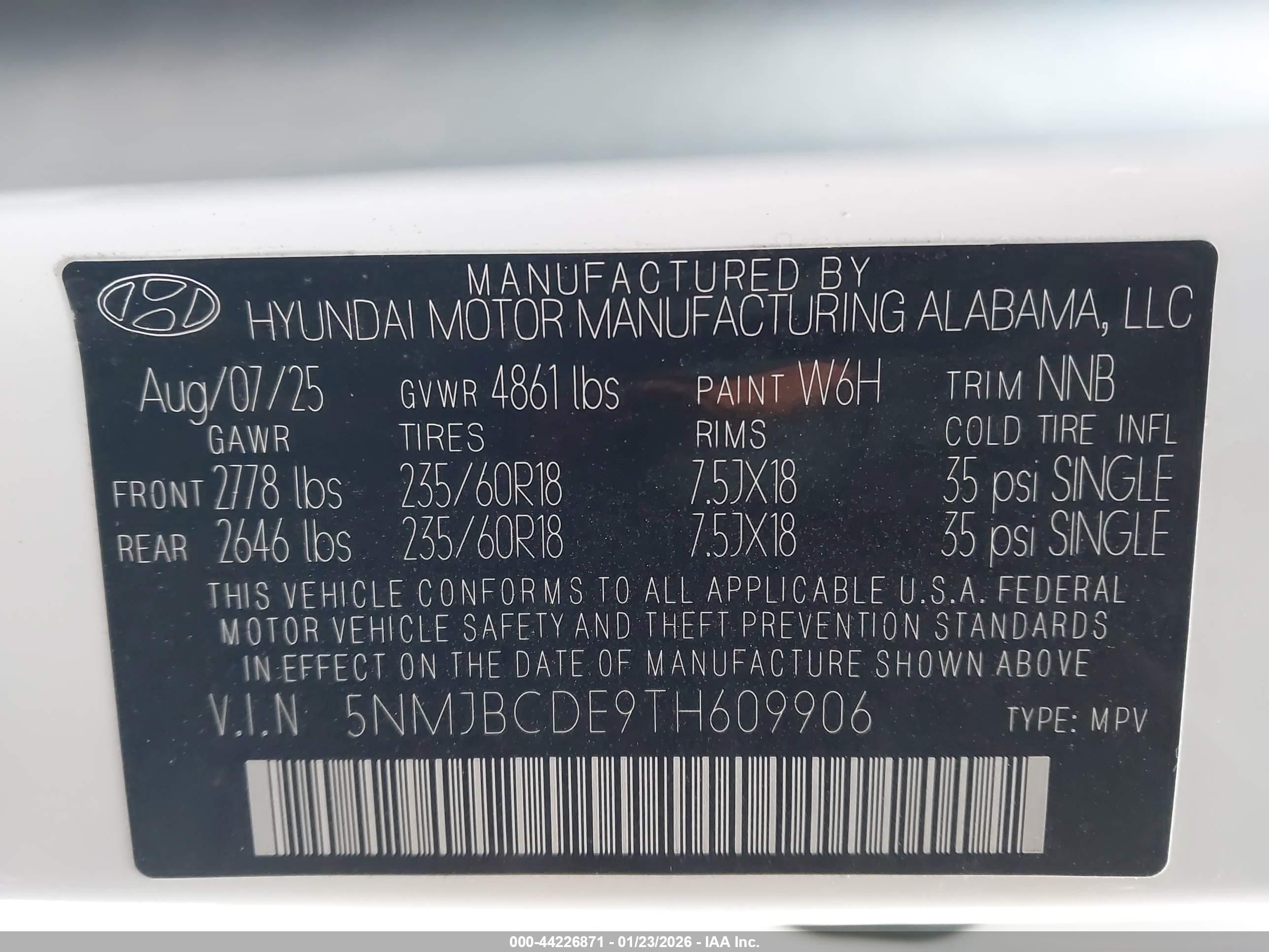 HYUNDAI TUCSON image 9
