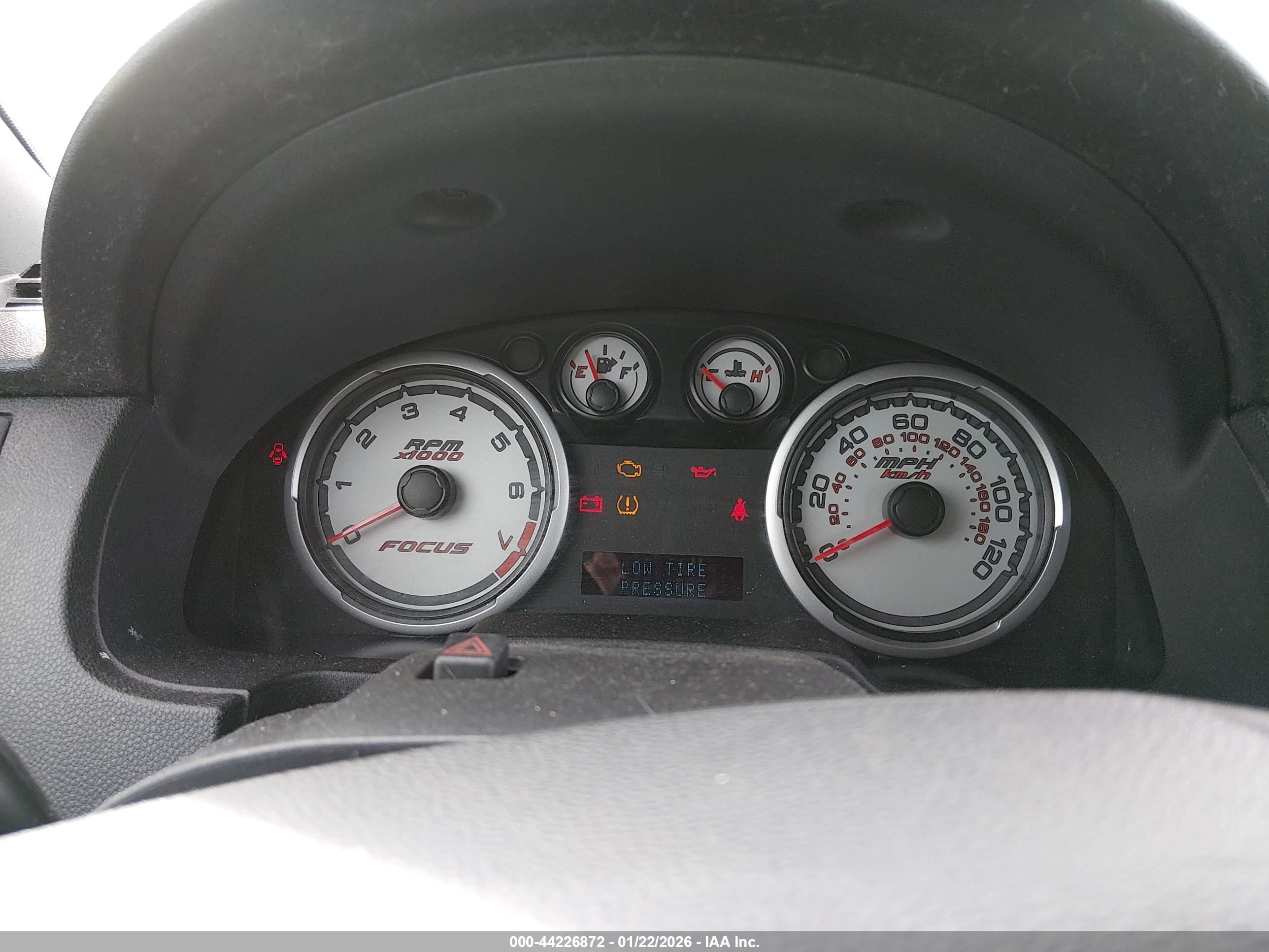 FORD FOCUS image 7