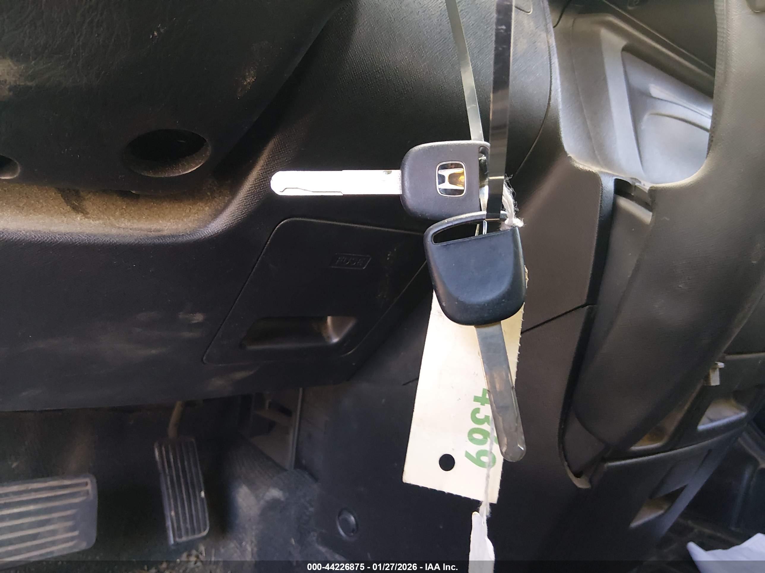 HONDA CR-V image 11