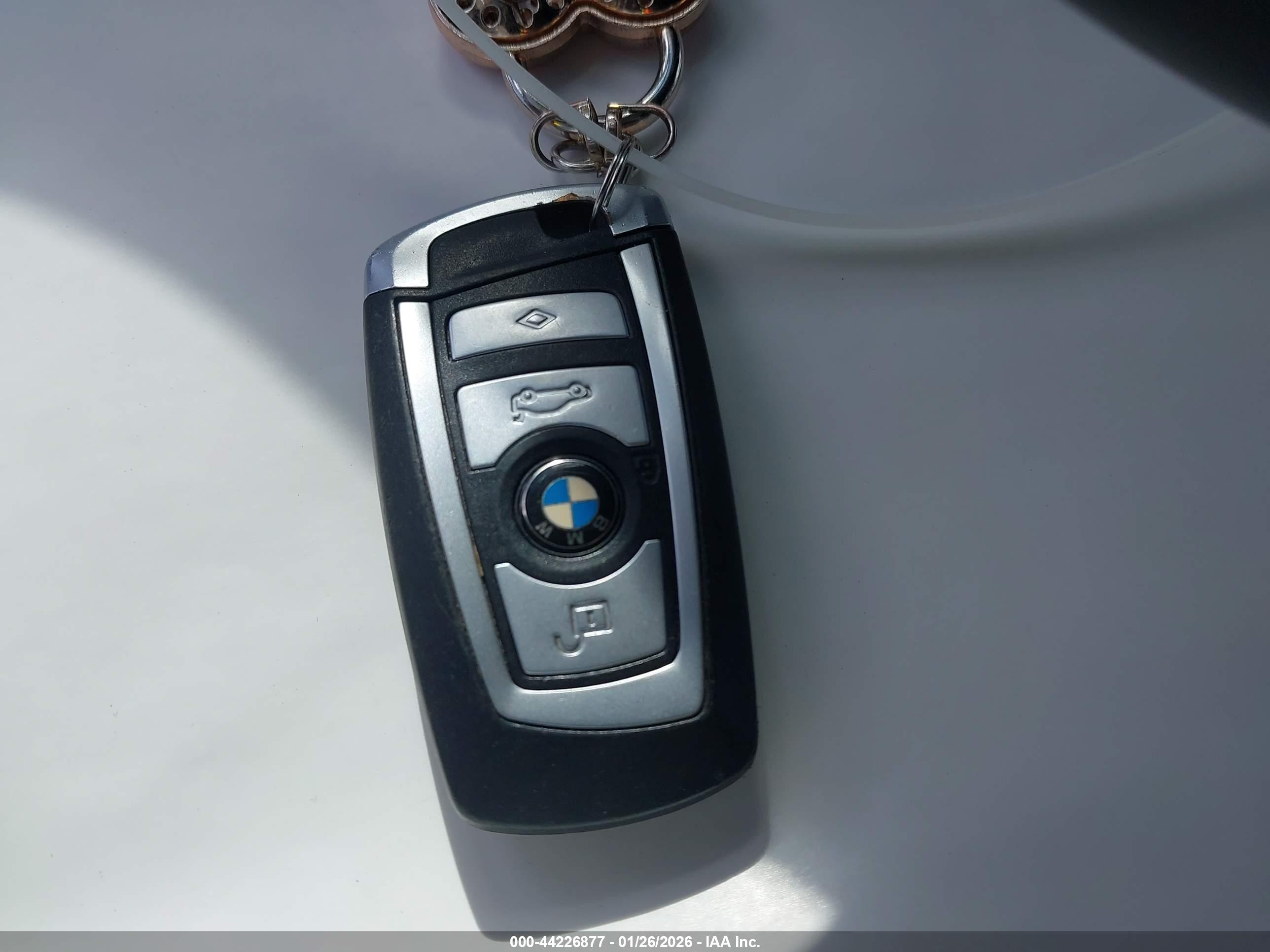 BMW 750LI image 11