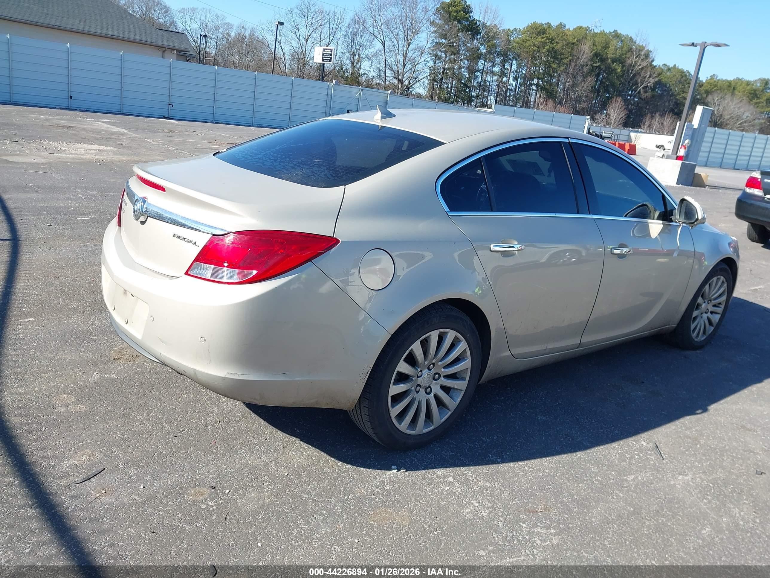 BUICK REGAL image 4