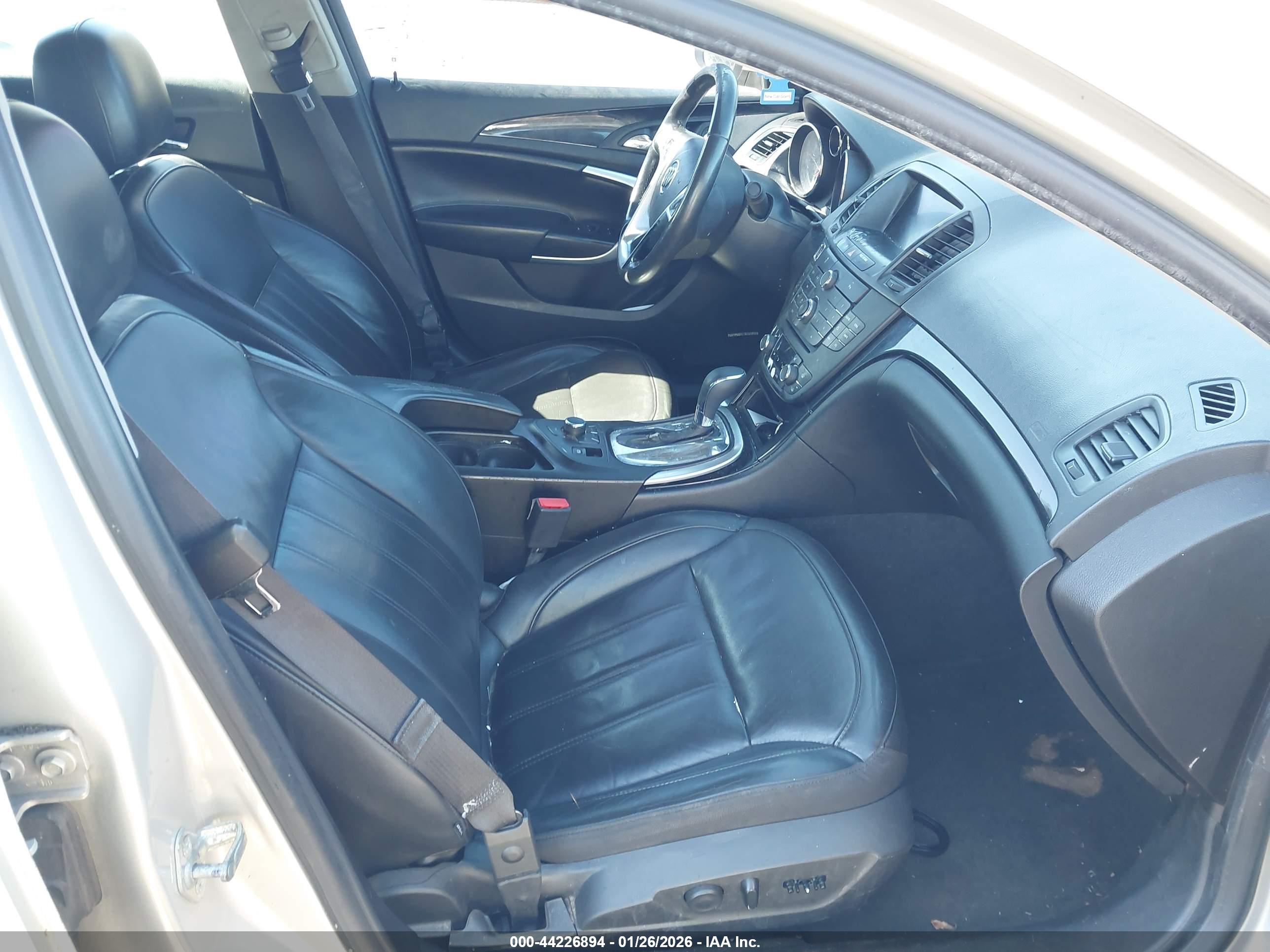 BUICK REGAL image 5